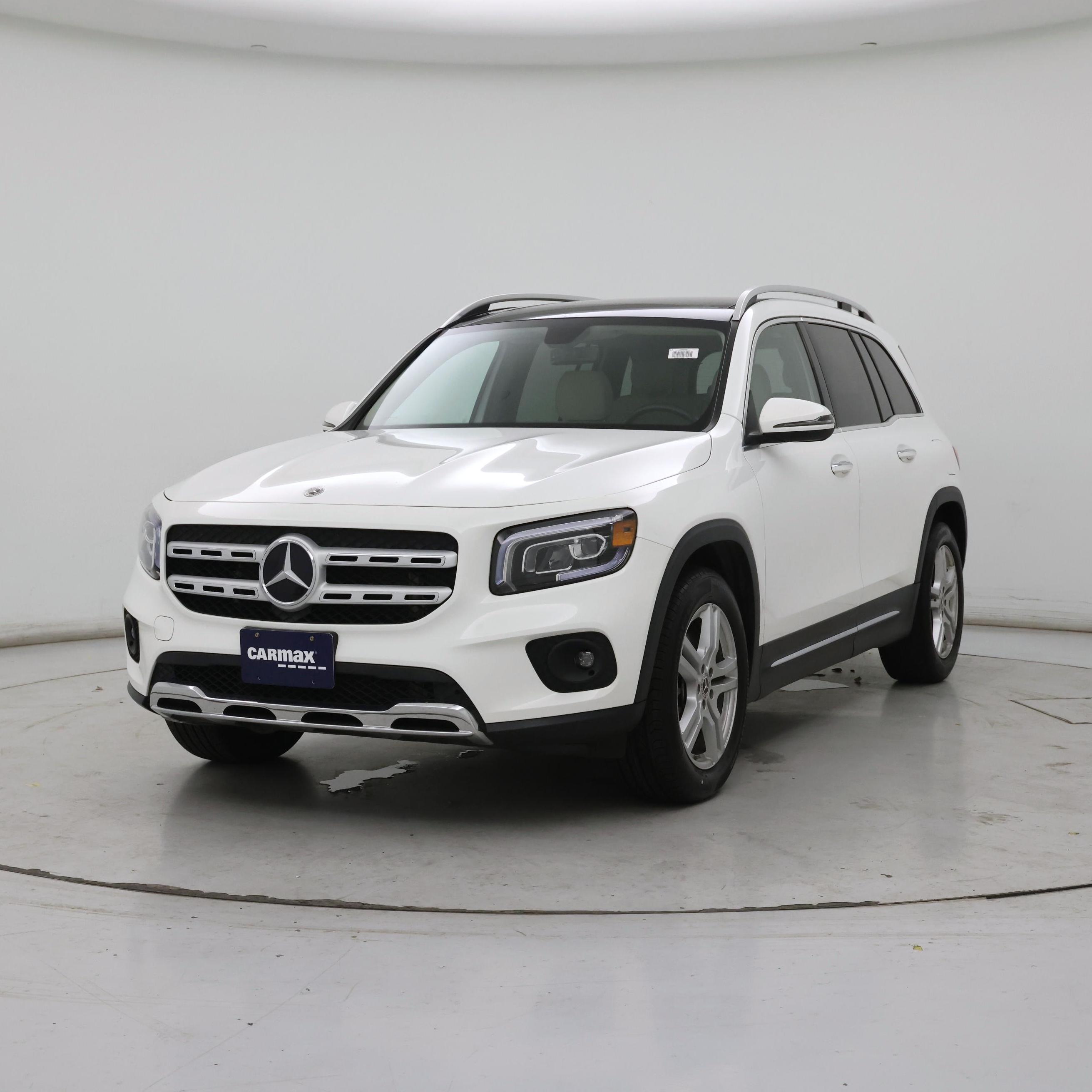 Thumbnail: 2023 Mercedes-Benz GLB - 4