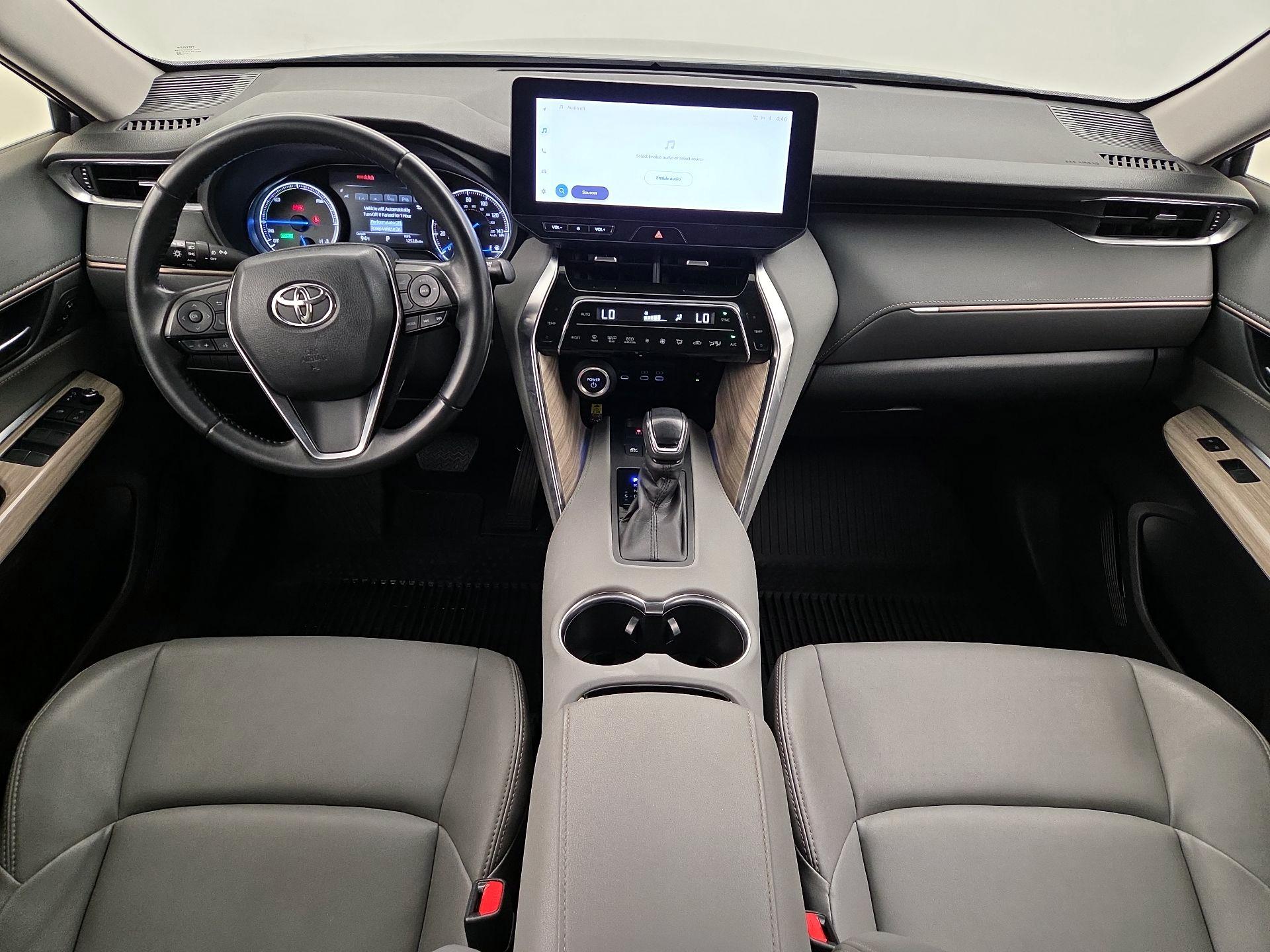 Thumbnail: 2023 Toyota Venza - 9