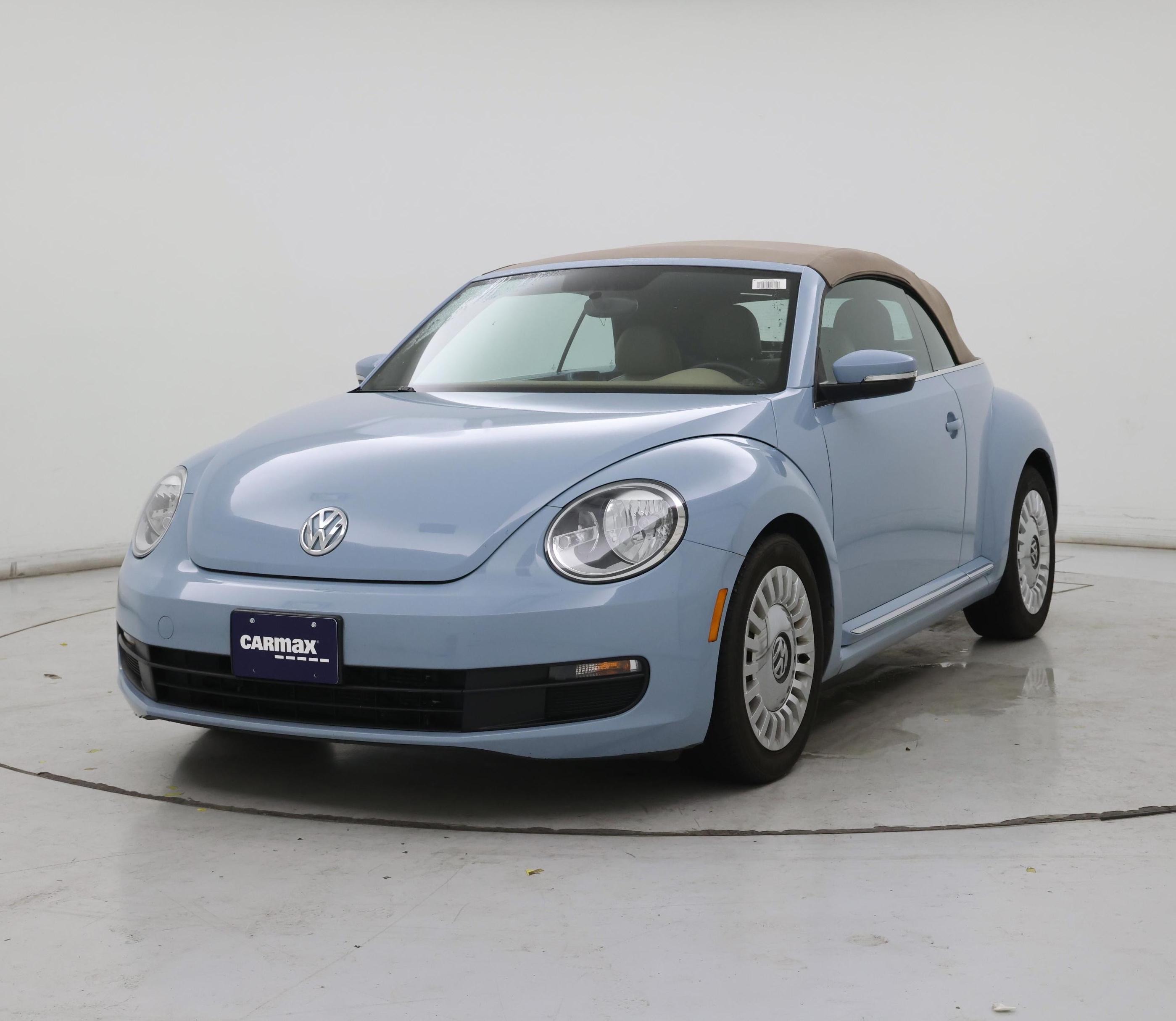 Thumbnail: 2014 Volkswagen Beetle - 4