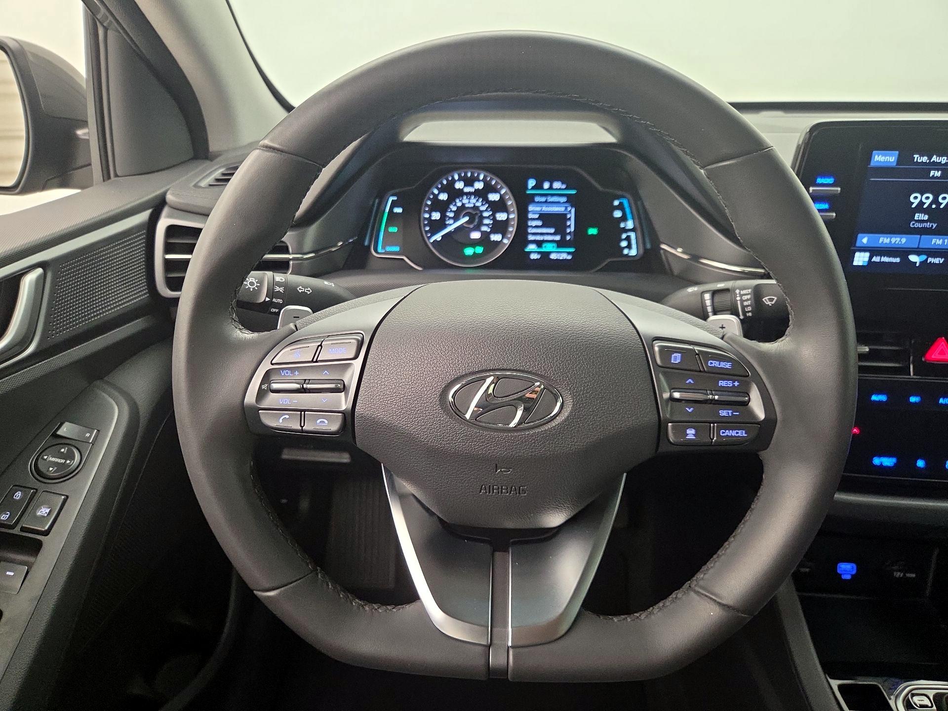 Thumbnail: 2022 Hyundai Ioniq - 10