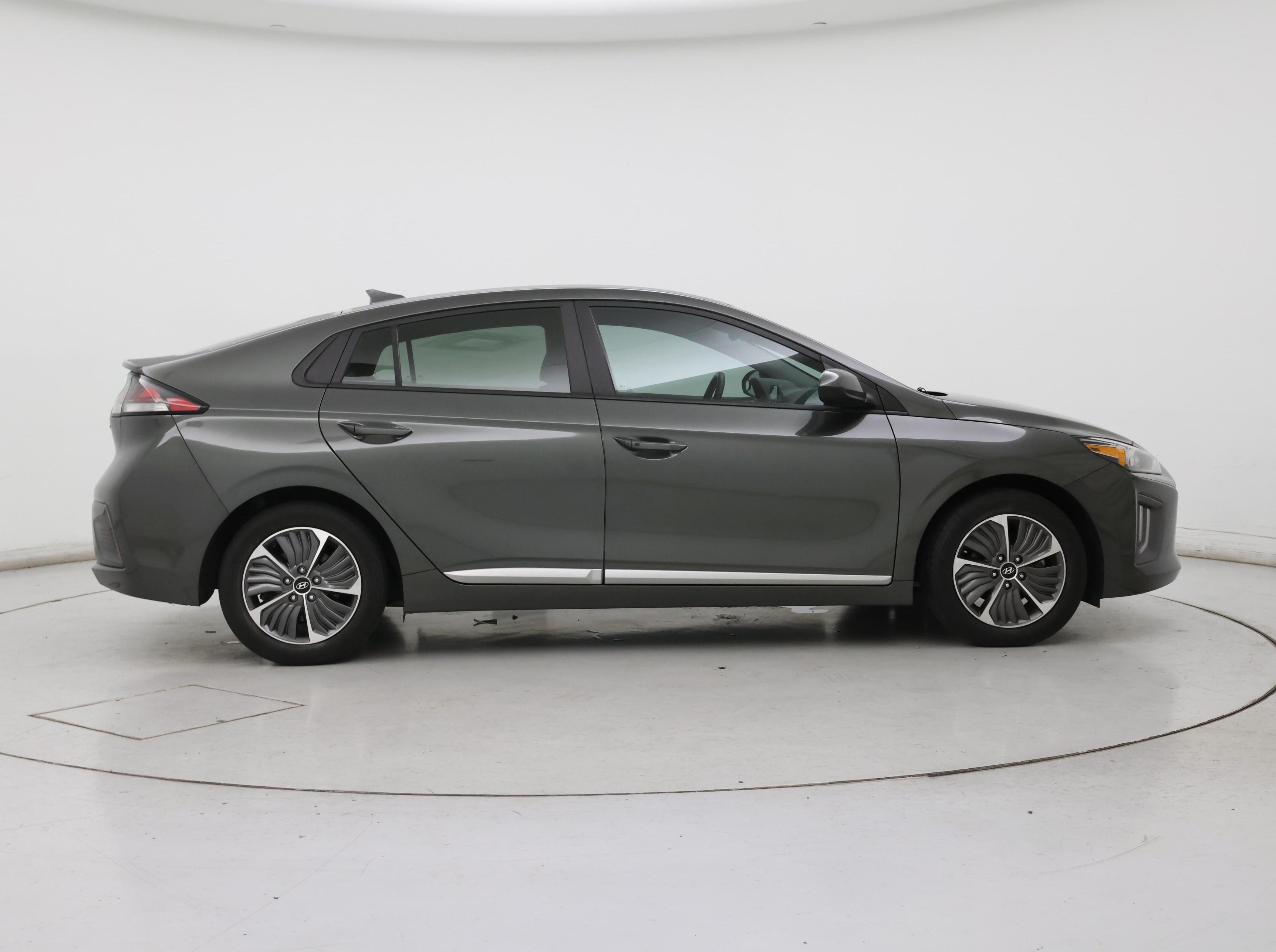 Thumbnail: 2022 Hyundai Ioniq - 7