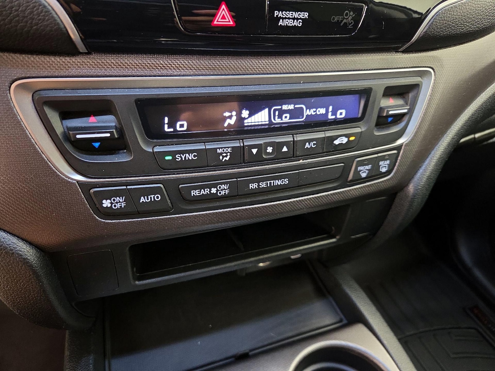 2022 Honda Ridgeline Sport - Photo 17