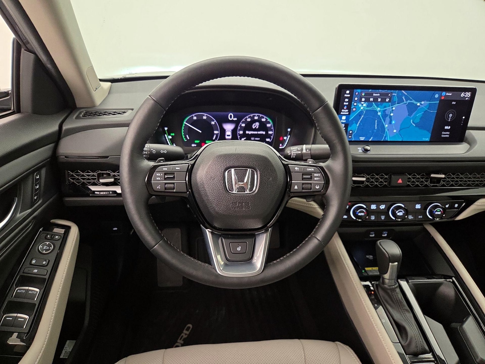 2025 Honda Accord Hybrid Touring - Photo 11