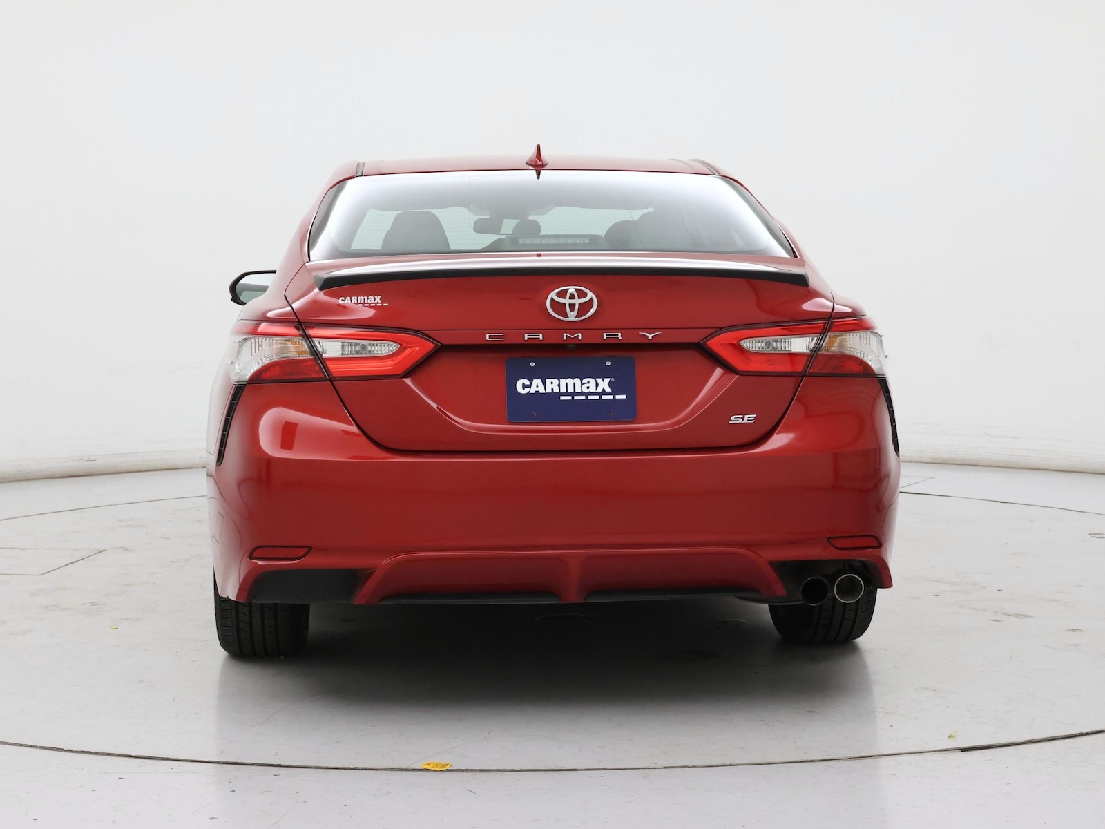 2019 Toyota Camry SE - Photo 7