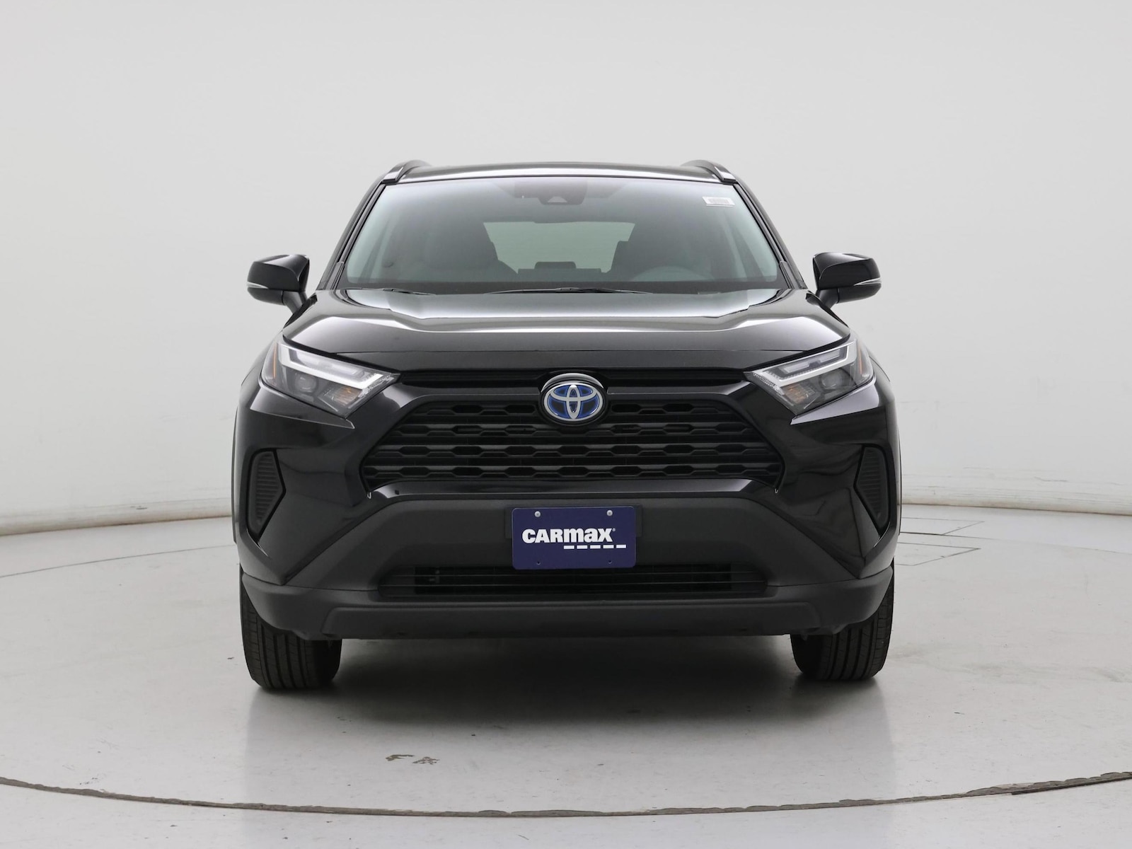 2024 Toyota RAV4 XLE - Photo 6