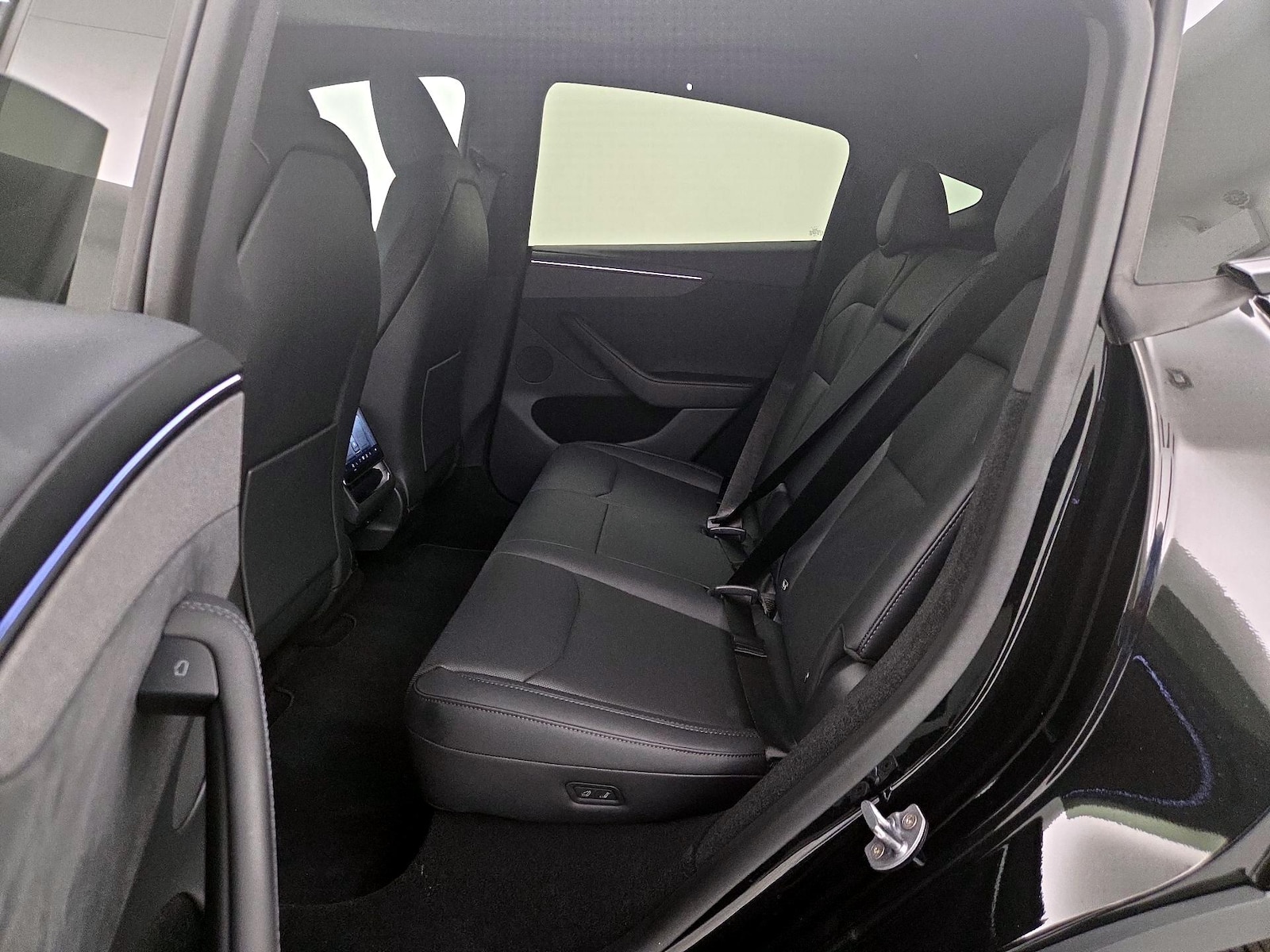 Rear Air Conditioning