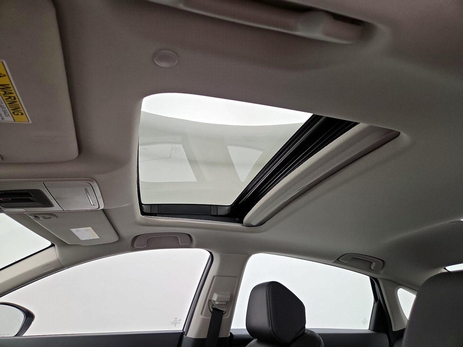 Sunroof(s) & Overhead Airbags