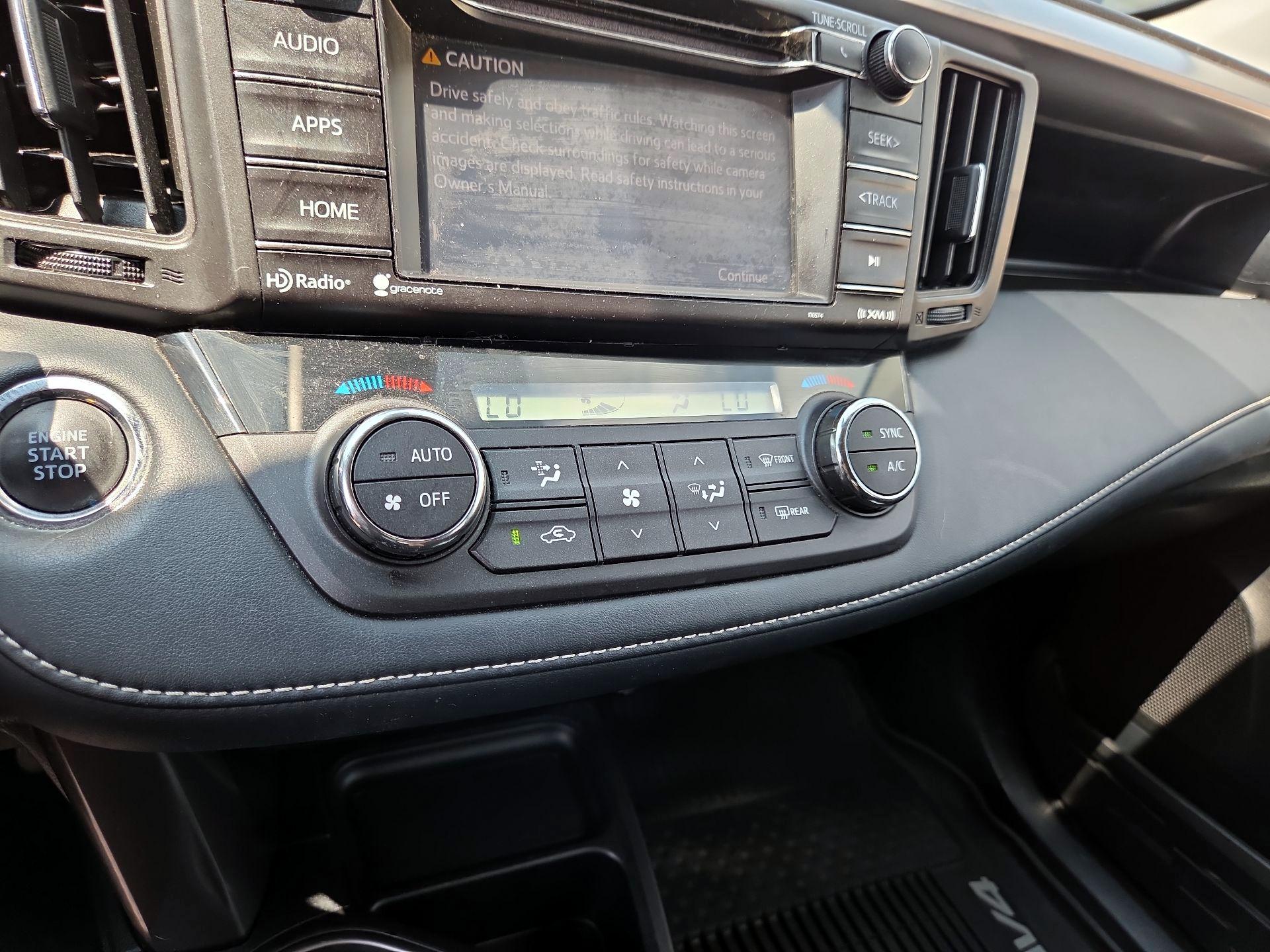 Thumbnail: 2018 Toyota RAV4 - 16