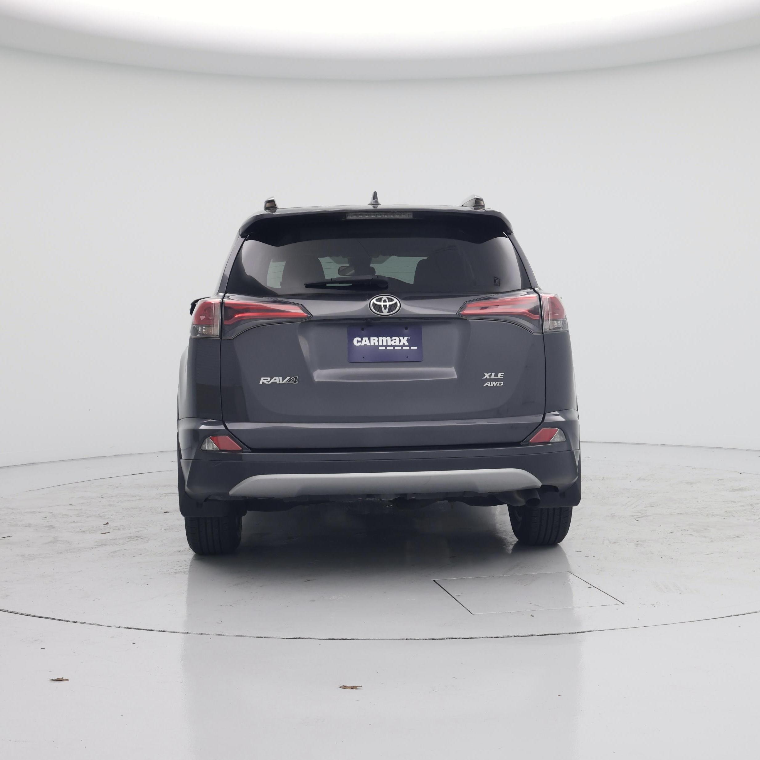Thumbnail: 2018 Toyota RAV4 - 6