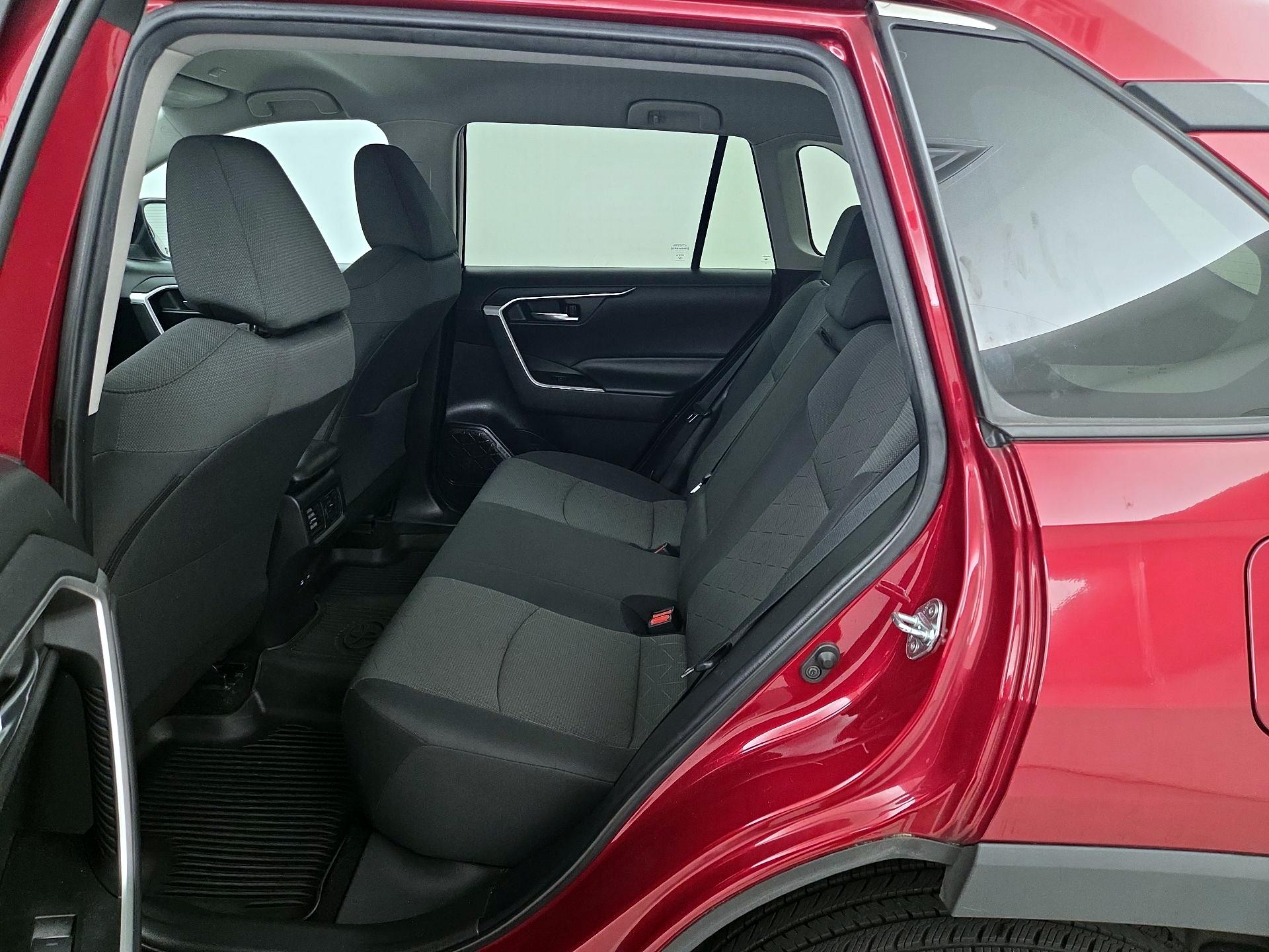Thumbnail: 2023 Toyota RAV4 - 19