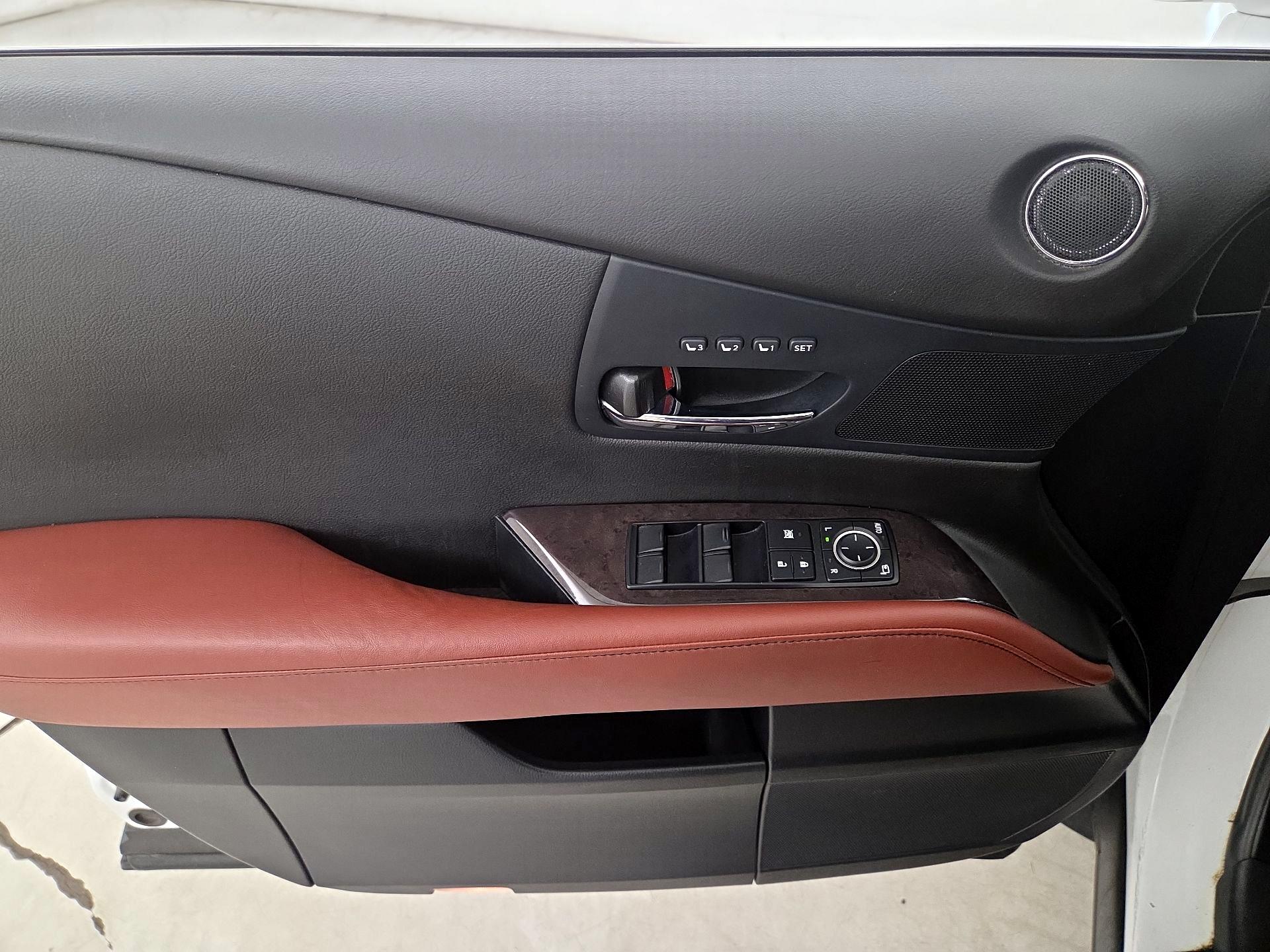 Thumbnail: 2015 Lexus RX - 12