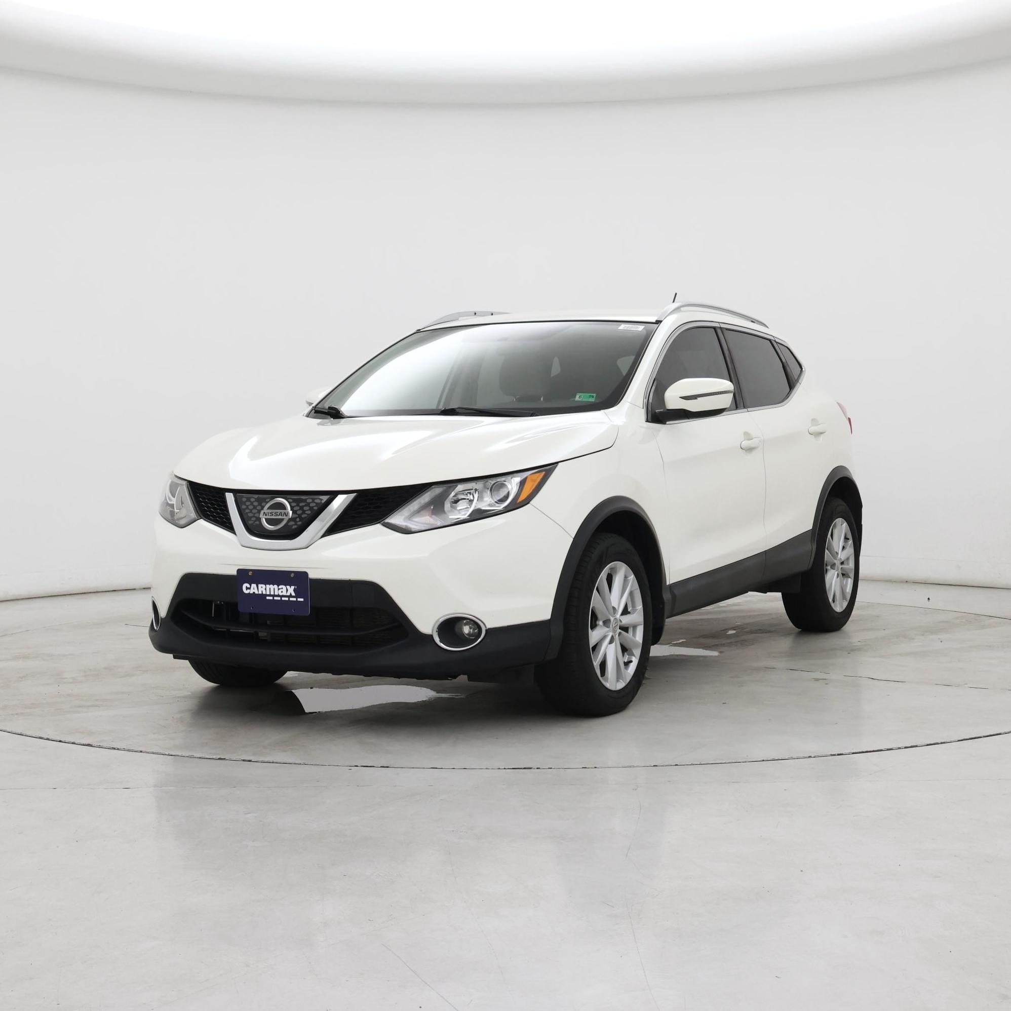 Thumbnail: 2018 Nissan Rogue Sport - 4