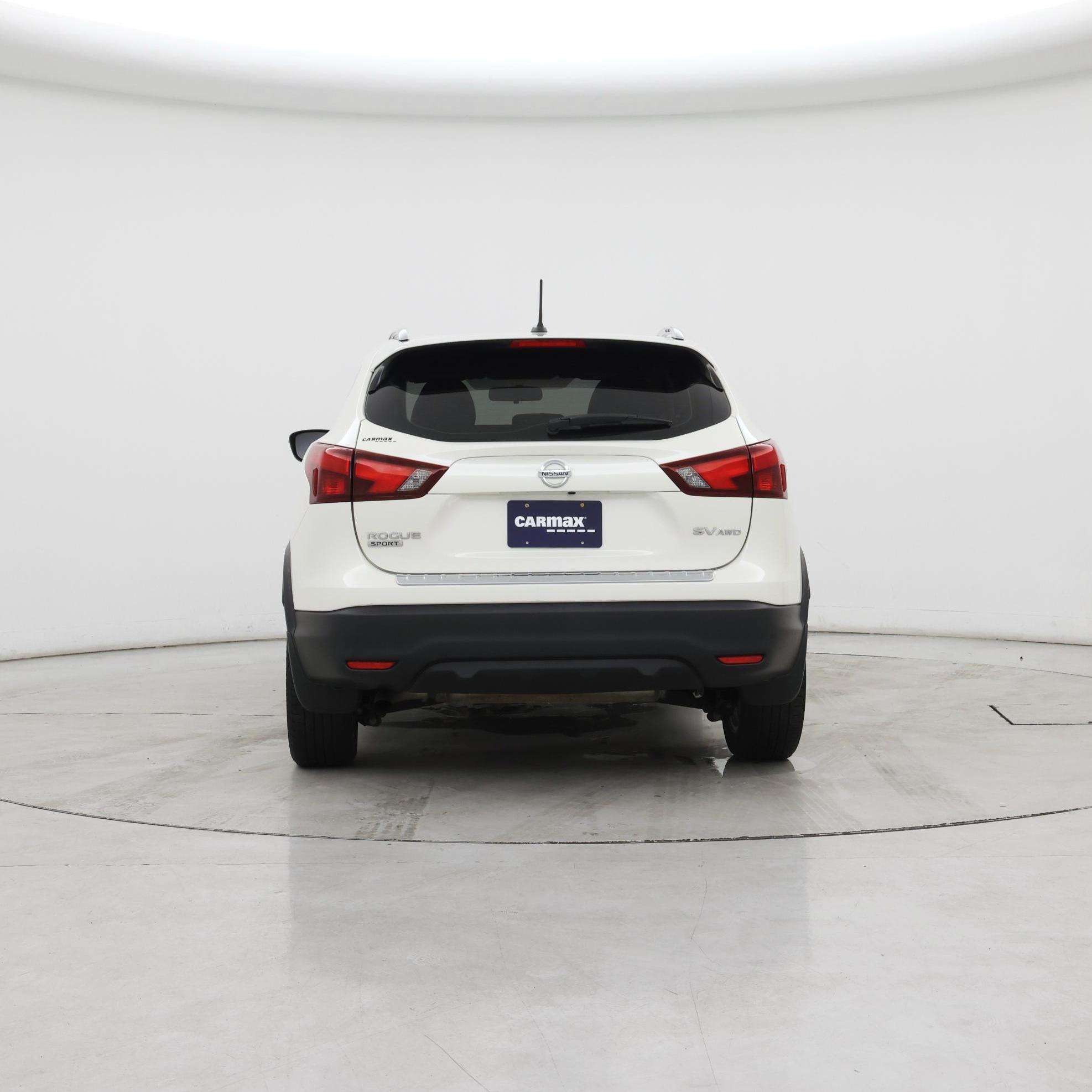 Thumbnail: 2018 Nissan Rogue Sport - 6