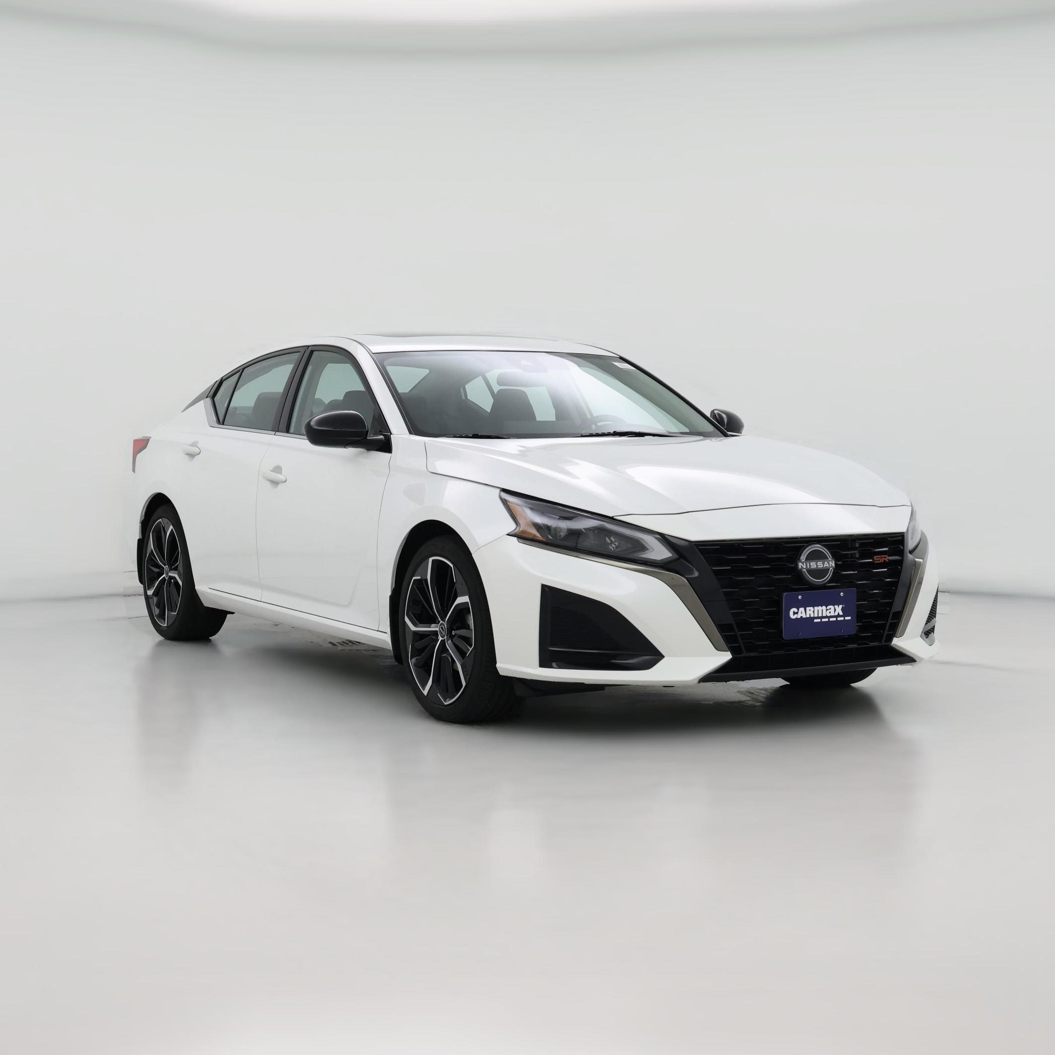 Thumbnail: 2023 Nissan Altima - 1