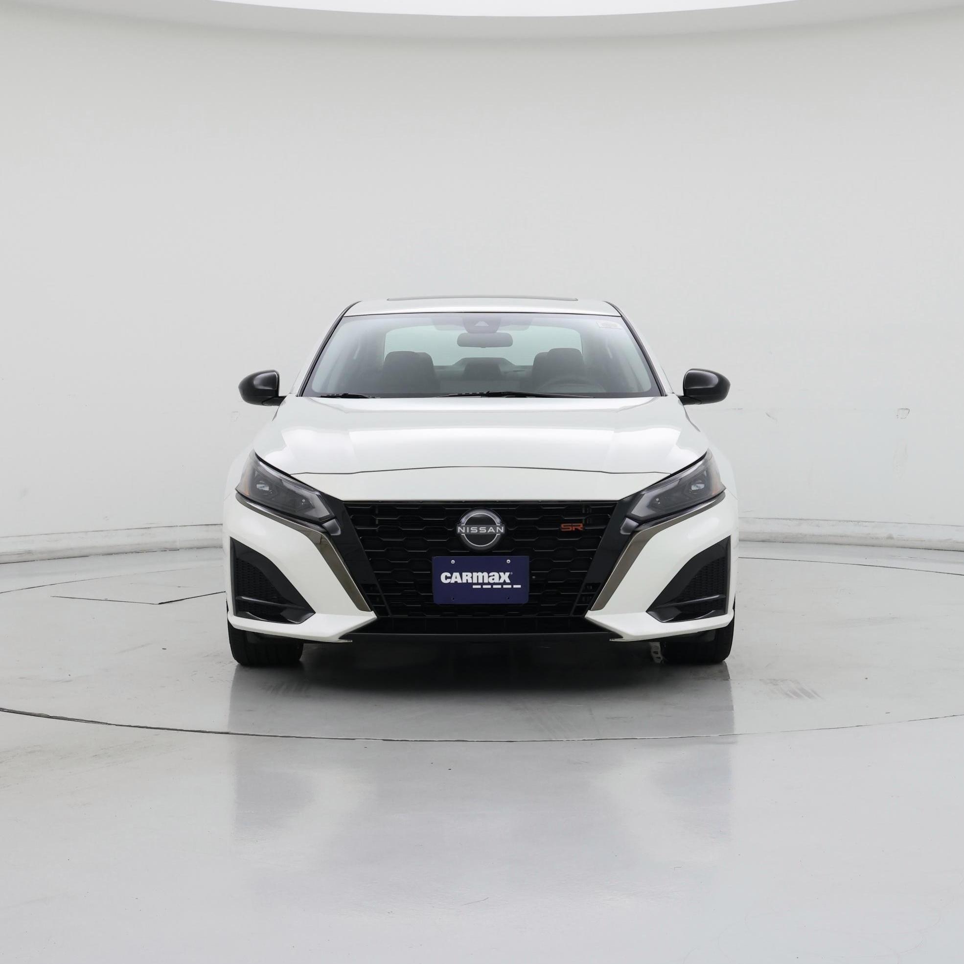 Thumbnail: 2023 Nissan Altima - 5