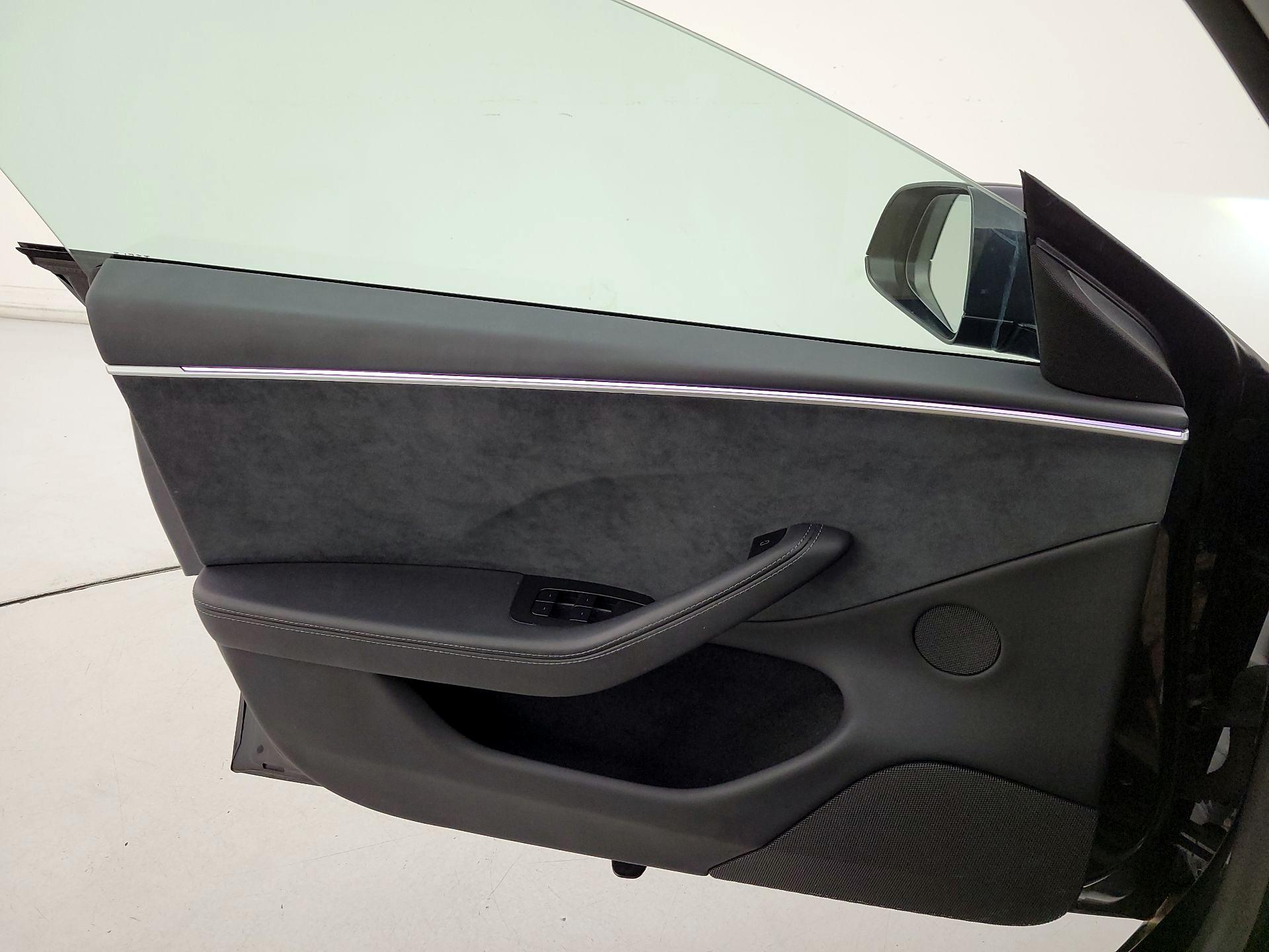 Thumbnail: 2024 Tesla Model 3 - 12