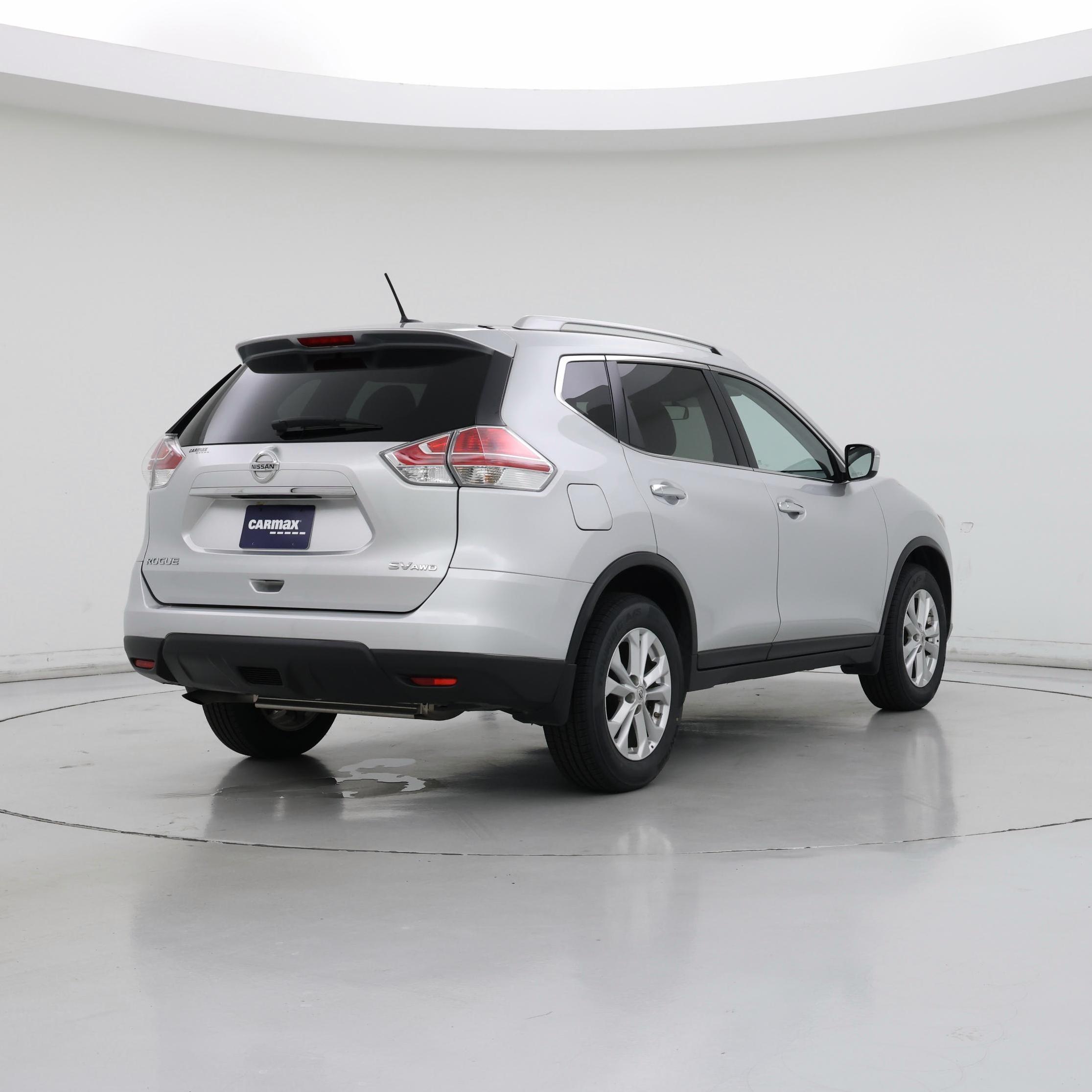 Thumbnail: 2015 Nissan Rogue - 8