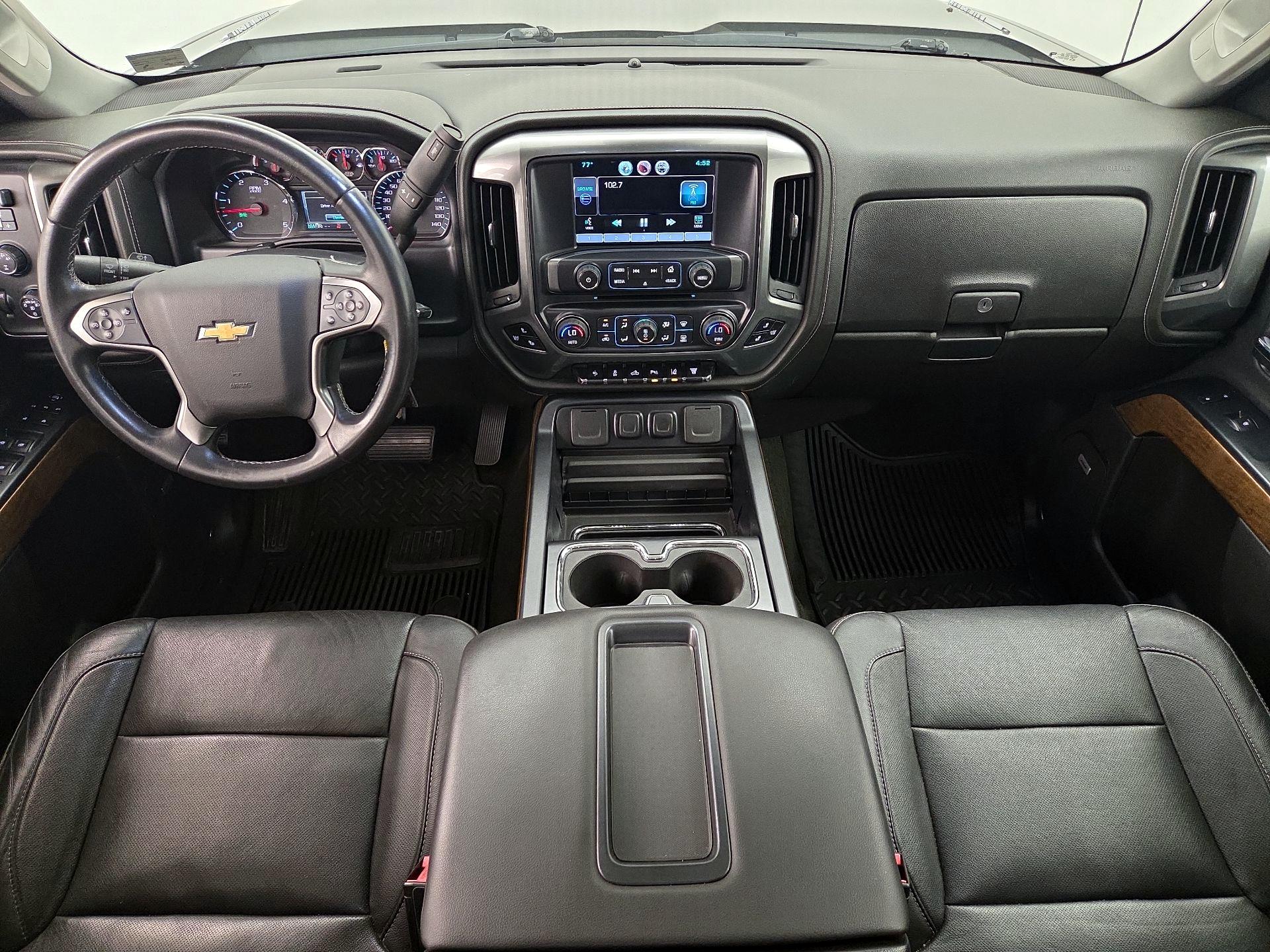 Thumbnail: 2015 Chevrolet Silverado 3500 - 9