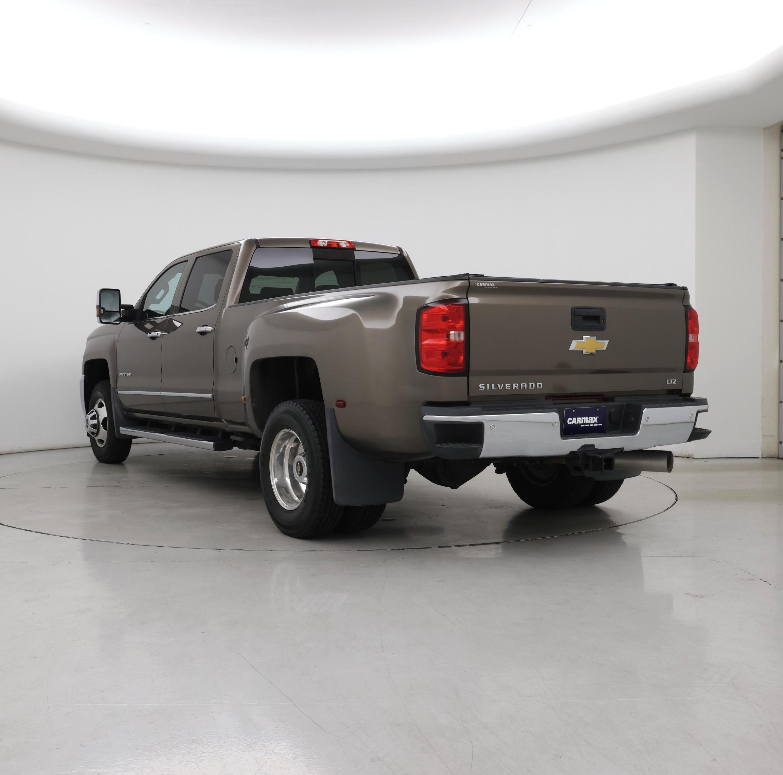 Thumbnail: 2015 Chevrolet Silverado 3500 - 2
