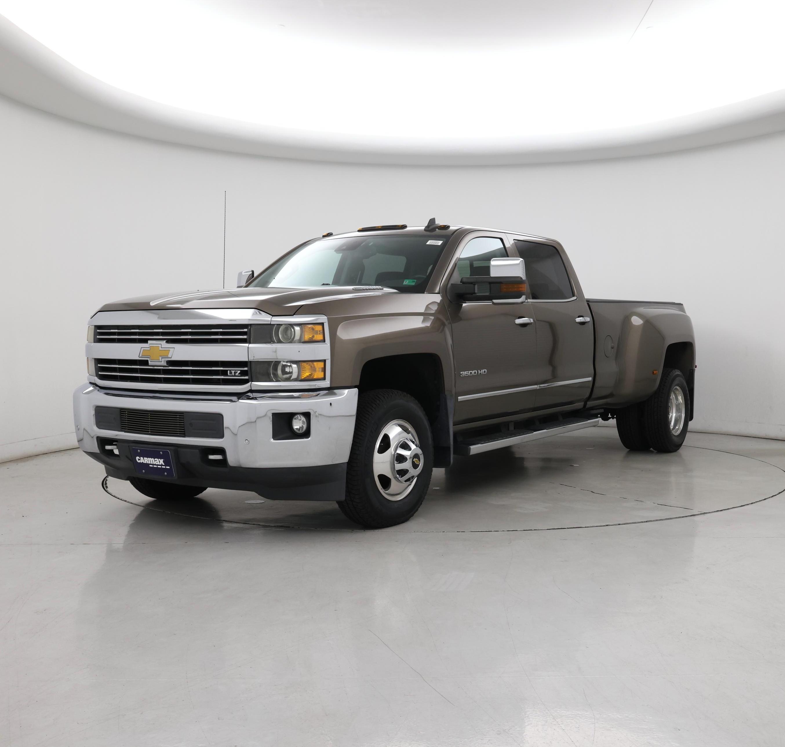 Thumbnail: 2015 Chevrolet Silverado 3500 - 4
