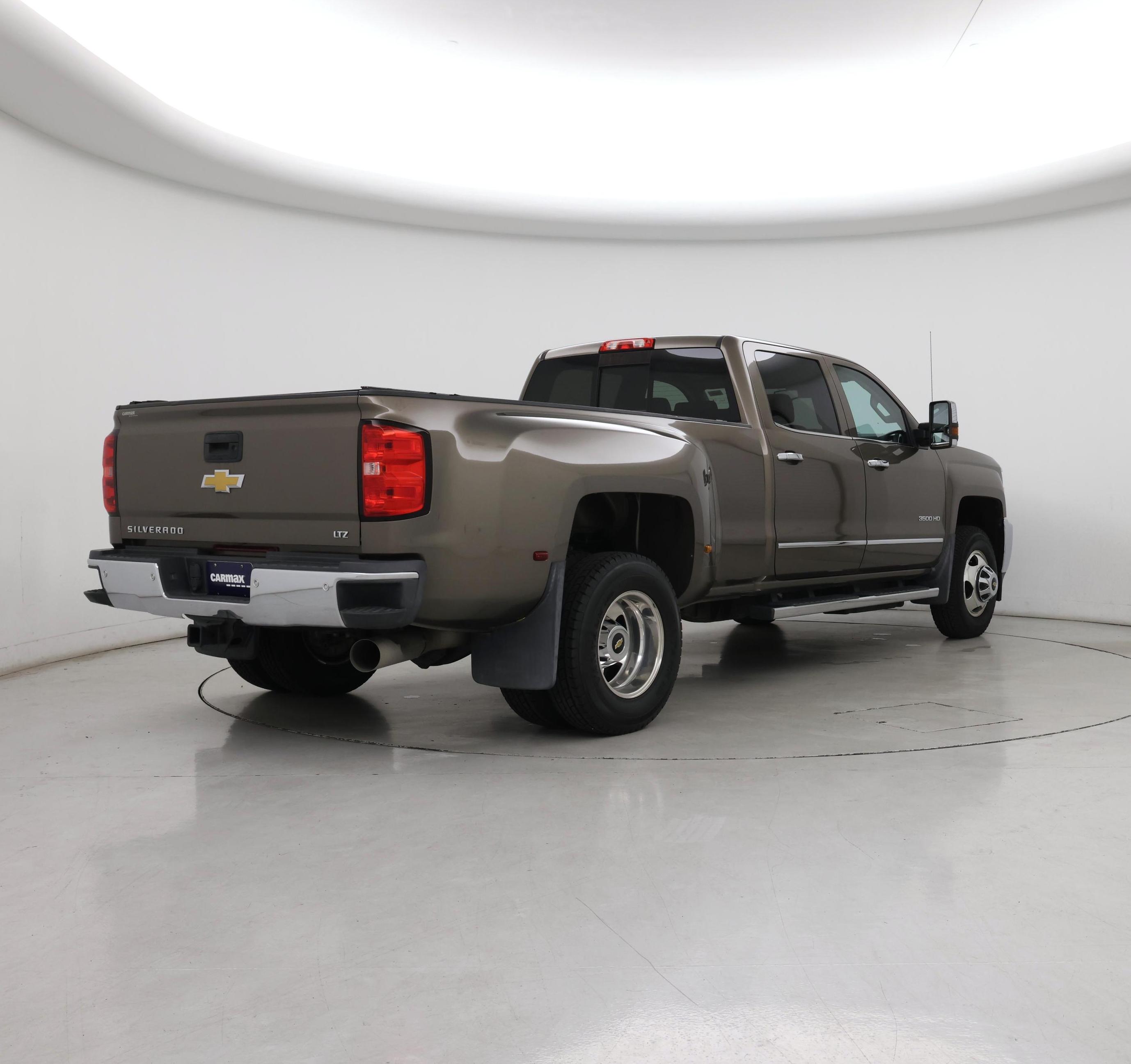 Thumbnail: 2015 Chevrolet Silverado 3500 - 8