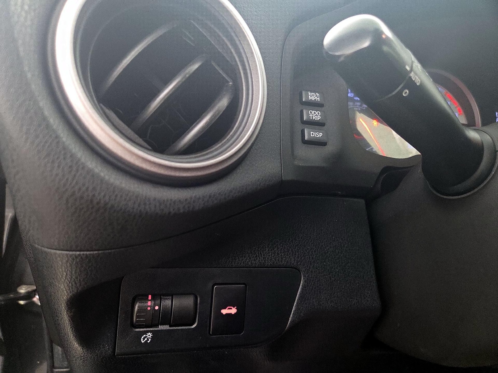 2019 Toyota 86 Base - Photo 14