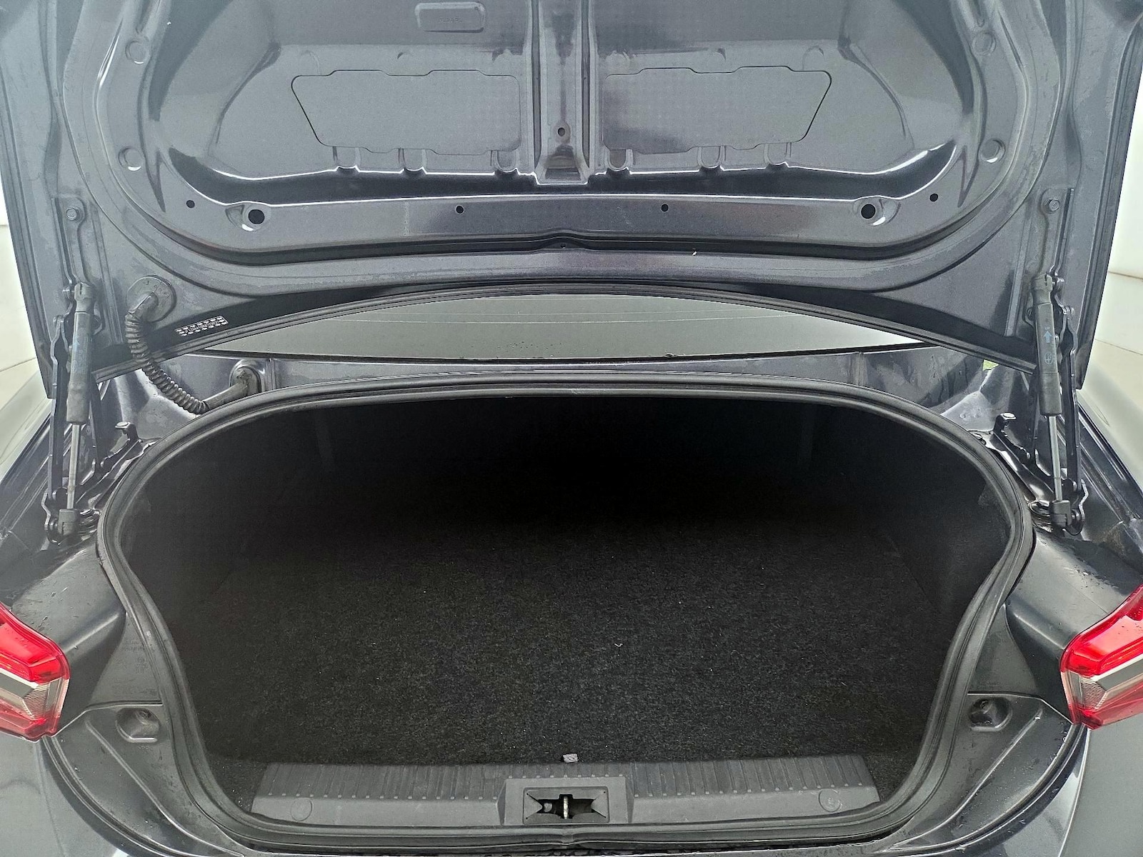 2019 Toyota 86 Base - Photo 21