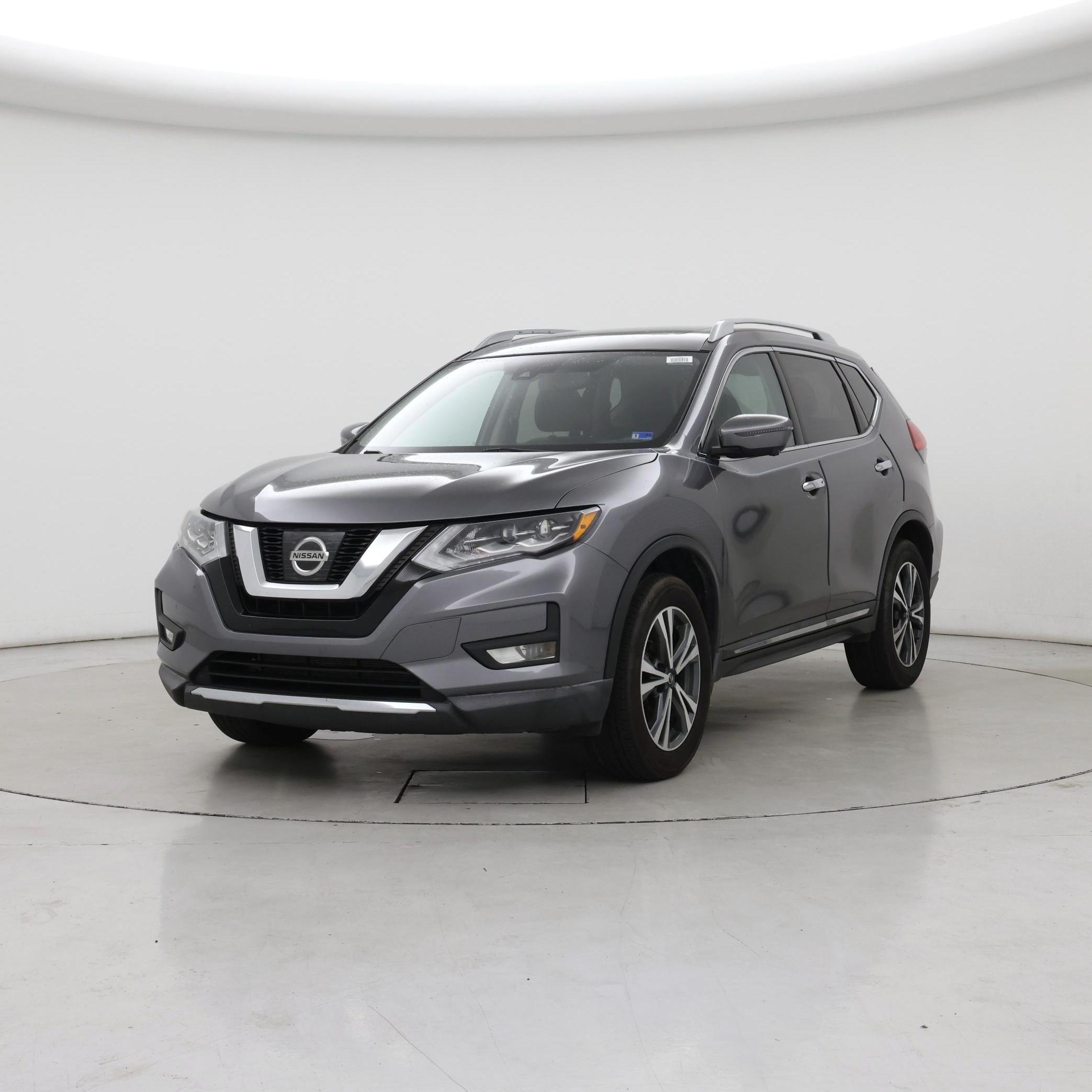 Thumbnail: 2017 Nissan Rogue - 4