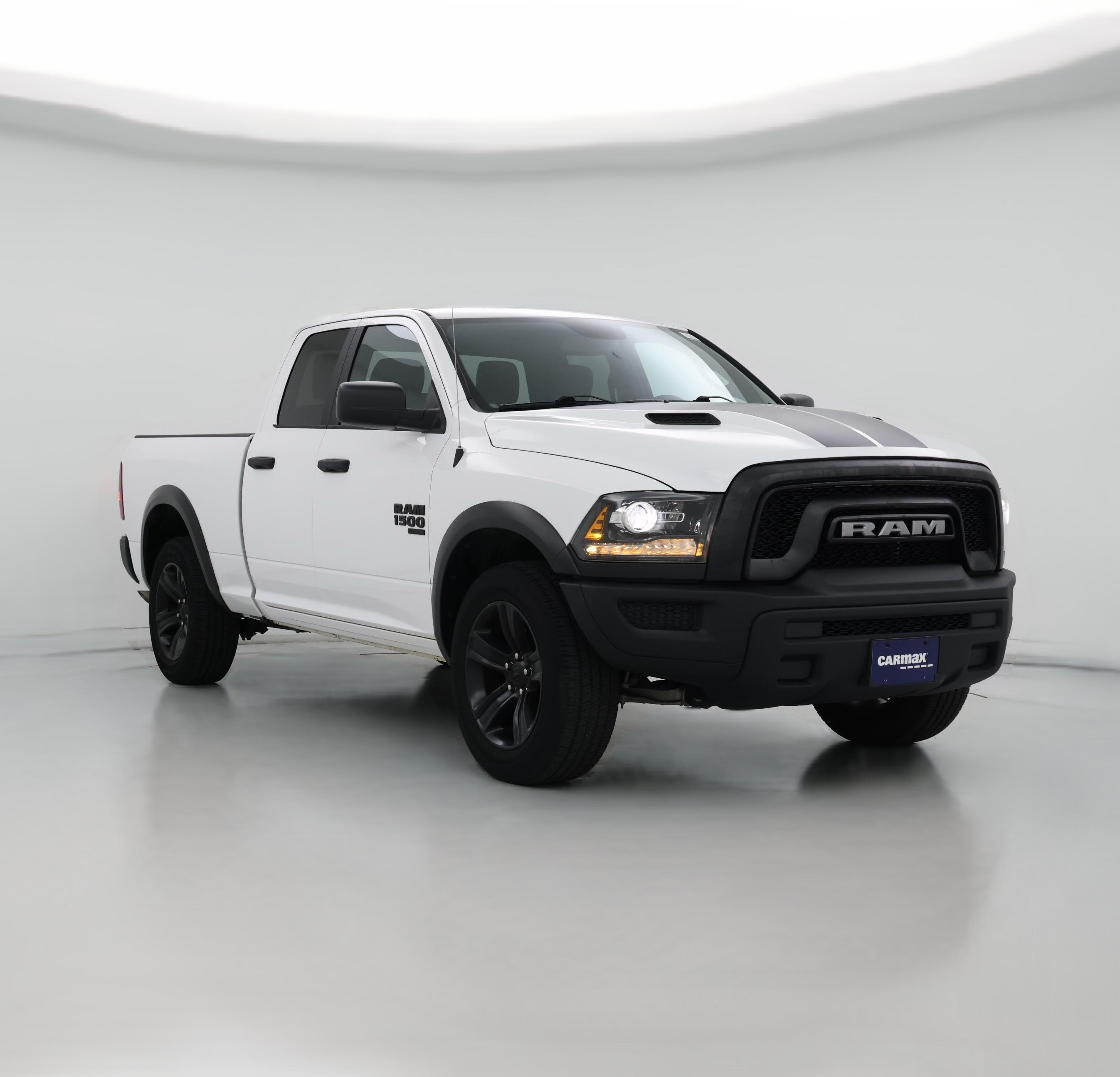 Thumbnail: 2021 RAM 1500 Classic - 1