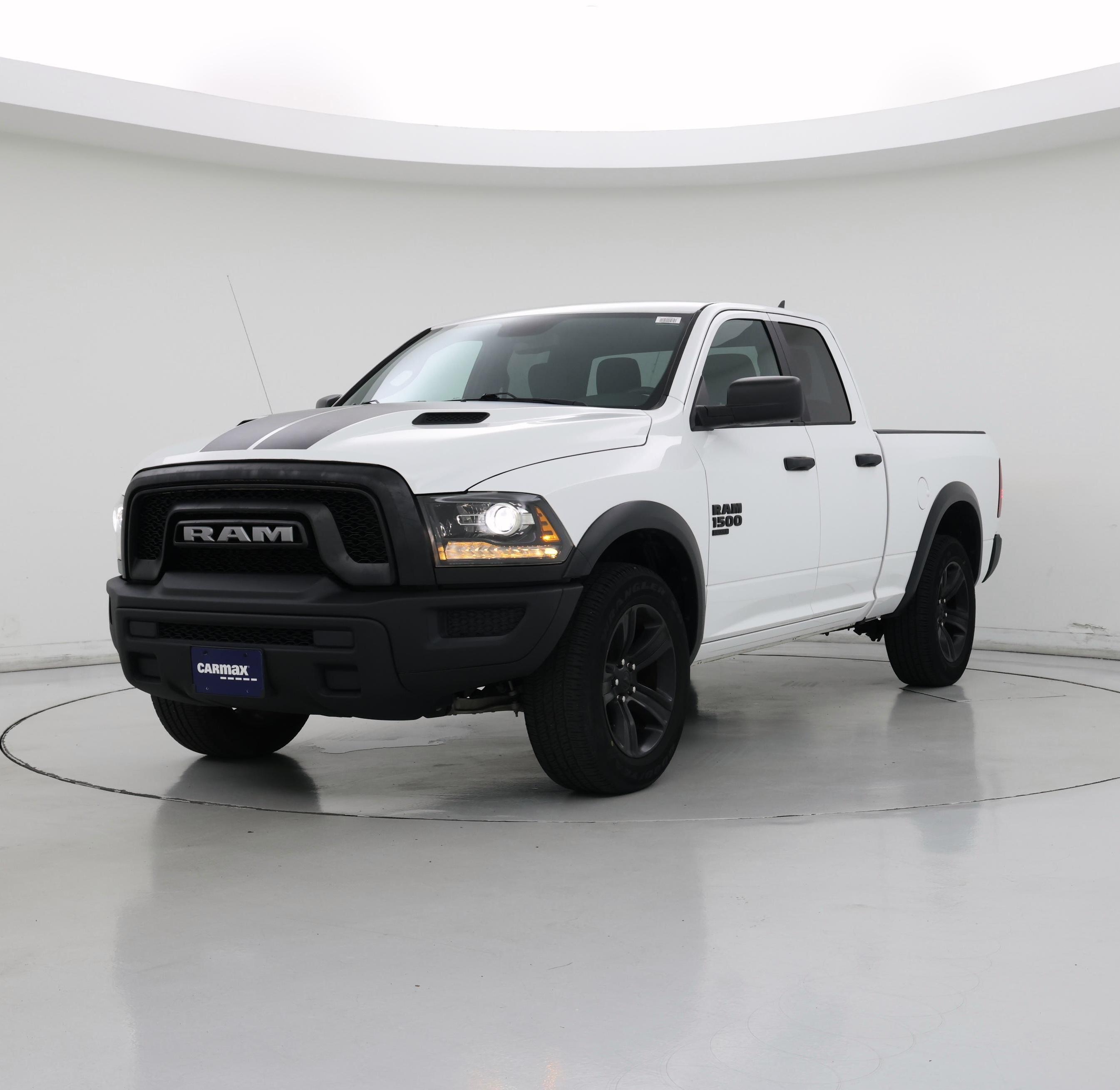 Thumbnail: 2021 RAM 1500 Classic - 4