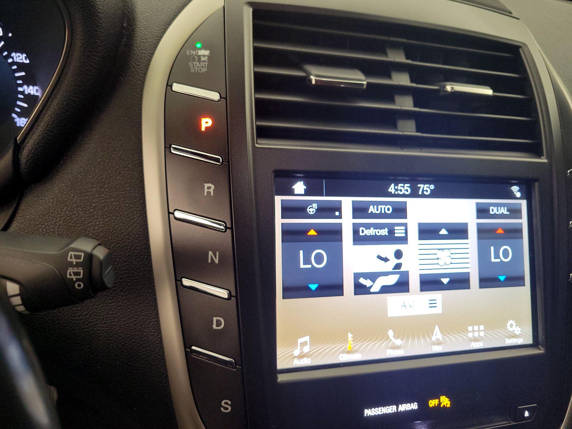 Thumbnail: 2019 Lincoln MKC - 15