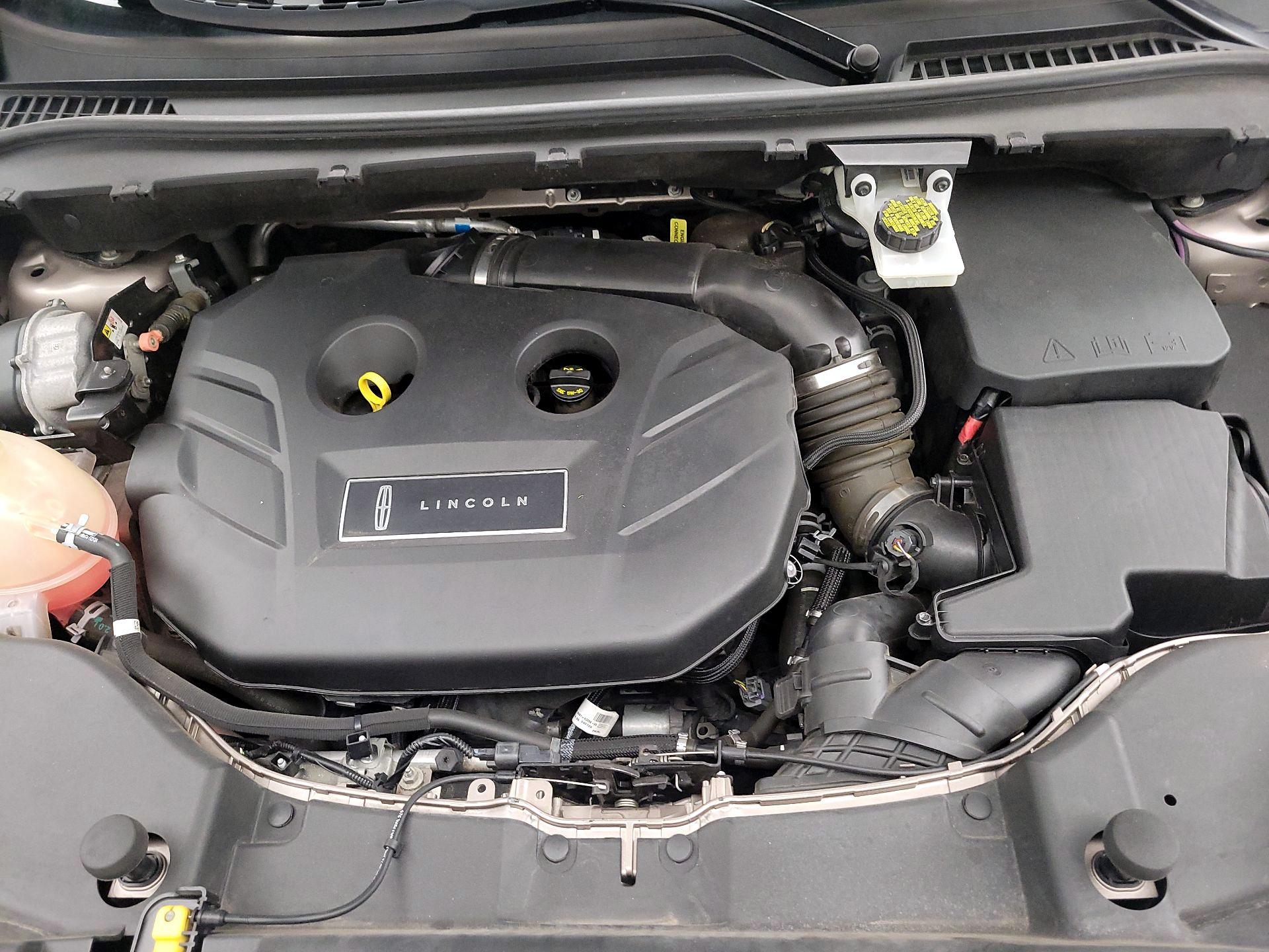 Thumbnail: 2019 Lincoln MKC - 19
