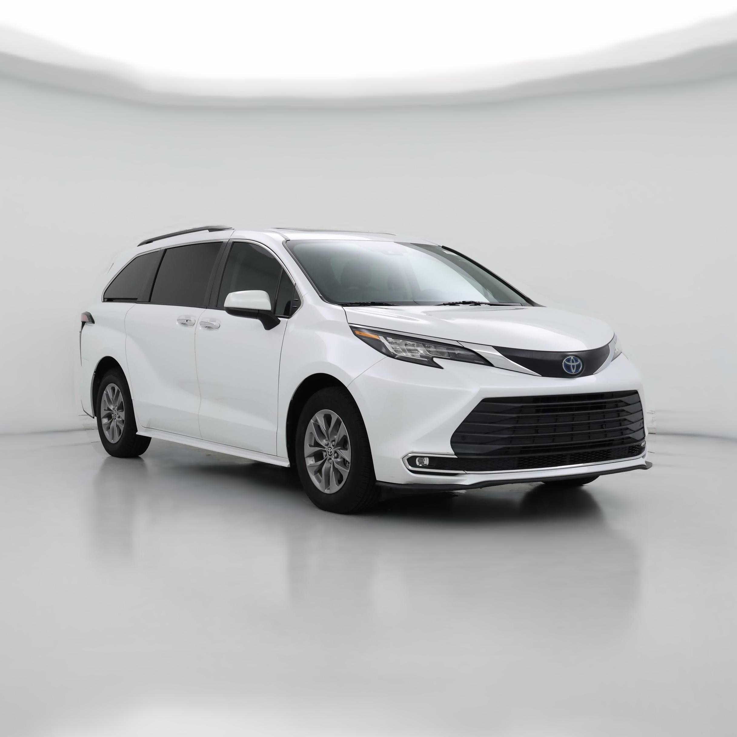 Thumbnail: 2022 Toyota Sienna - 1