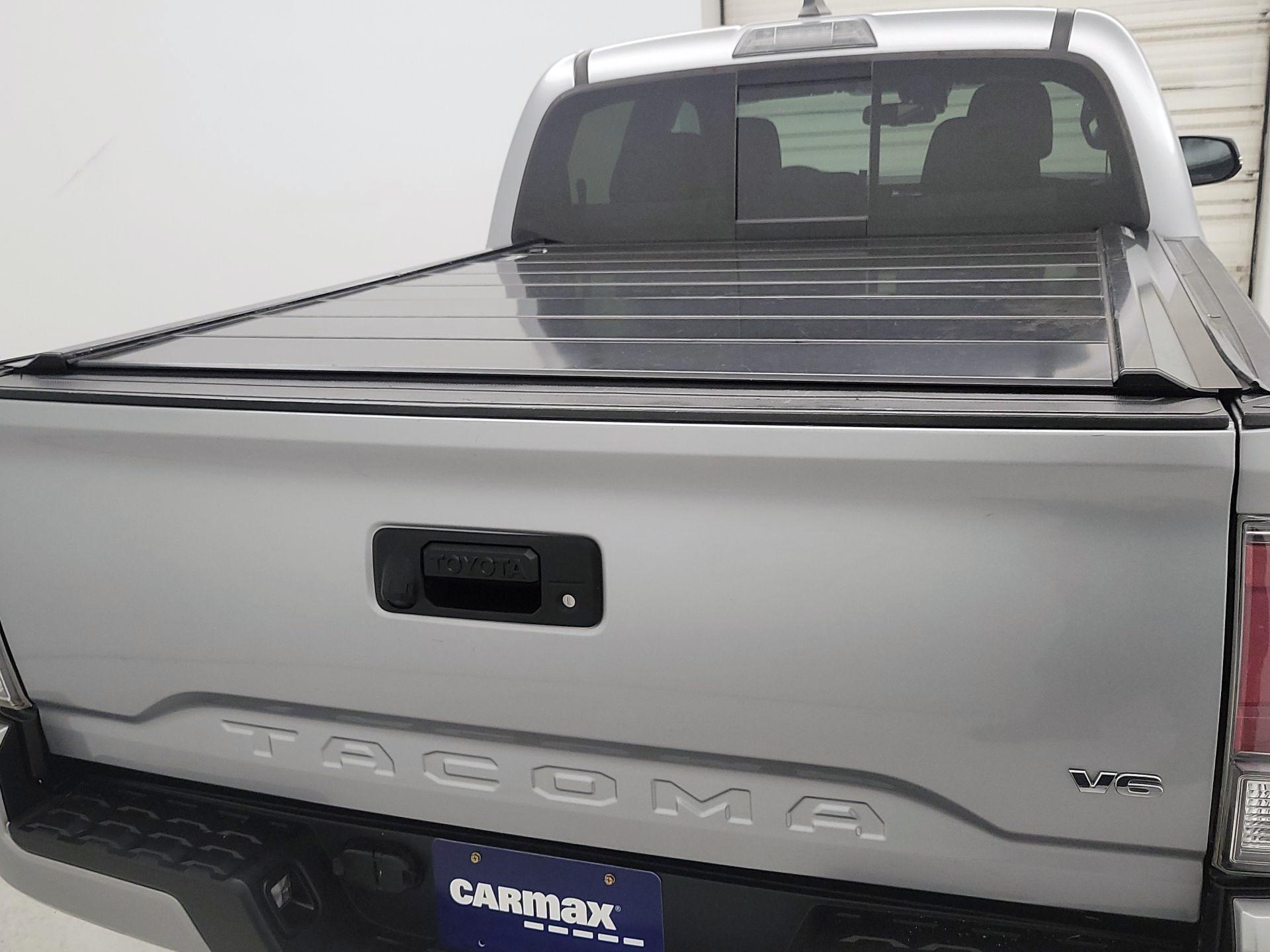 Thumbnail: 2020 Toyota Tacoma - 6