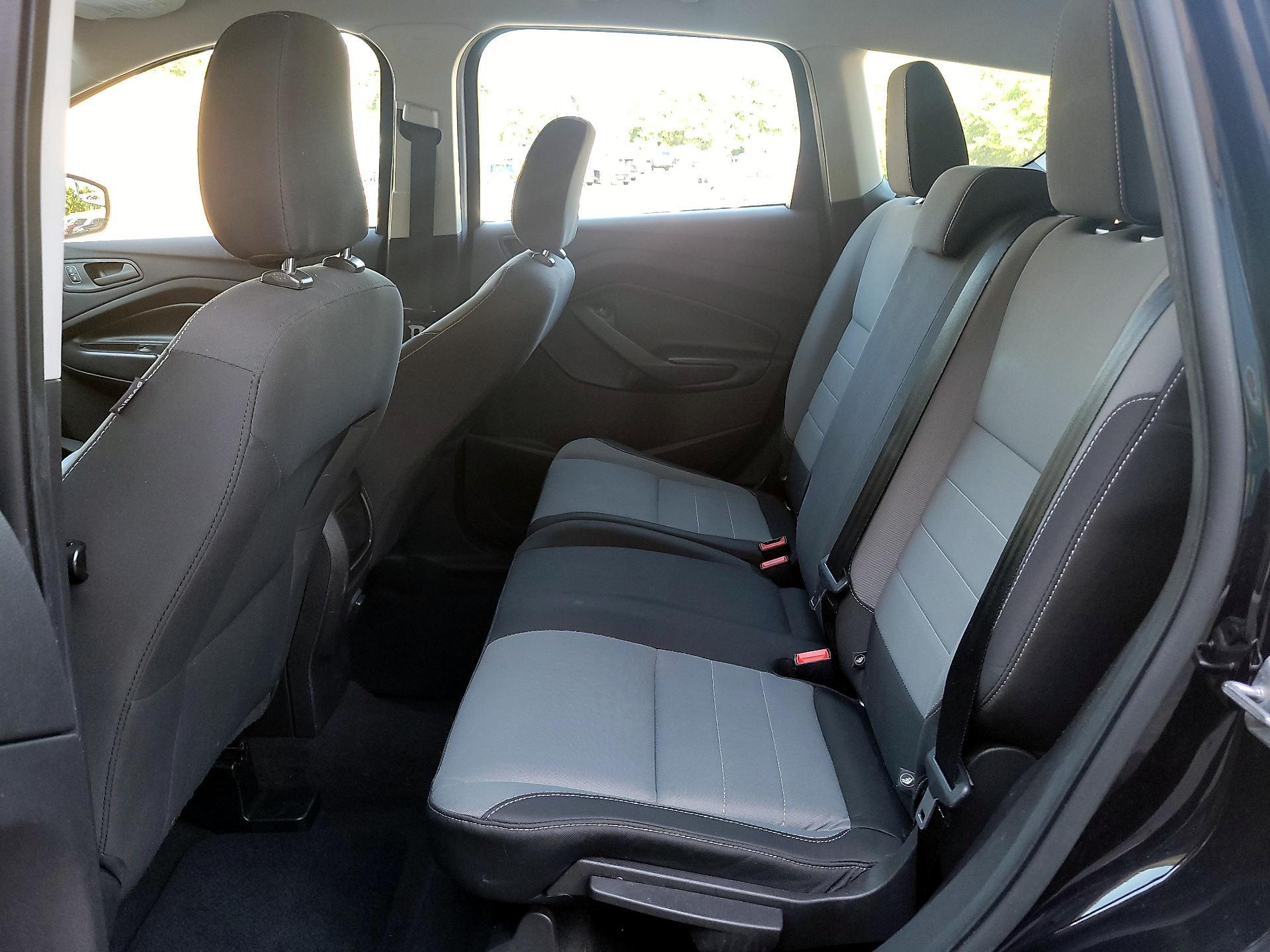 Thumbnail: 2019 Ford Escape - 17