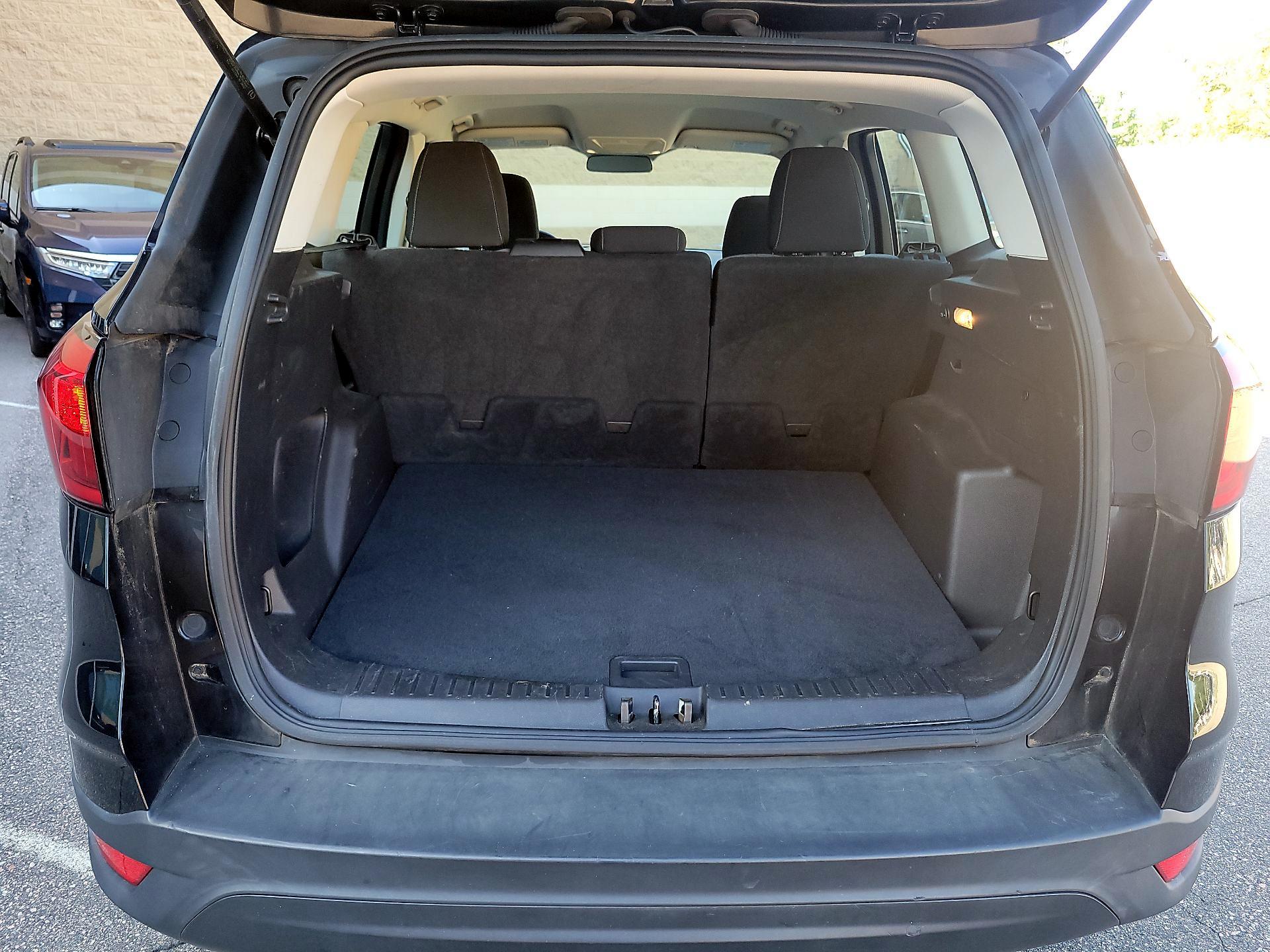 Thumbnail: 2019 Ford Escape - 18