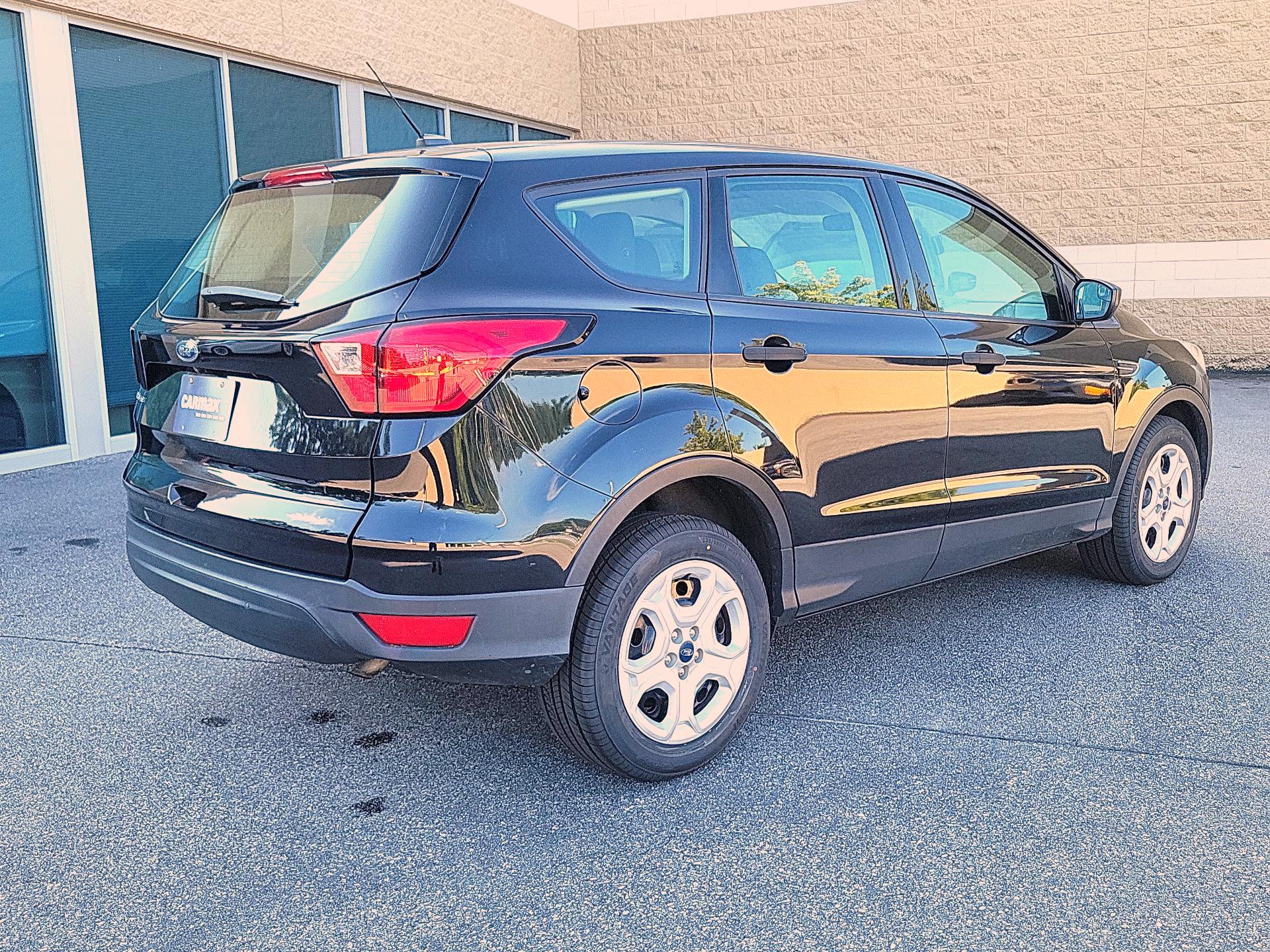 Thumbnail: 2019 Ford Escape - 5