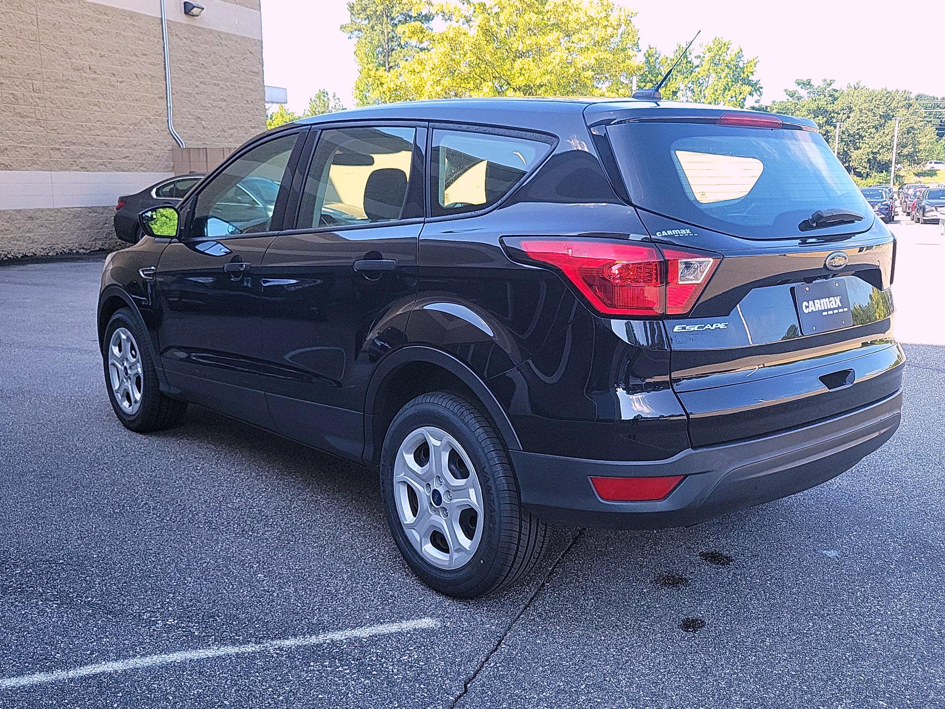 Thumbnail: 2019 Ford Escape - 7