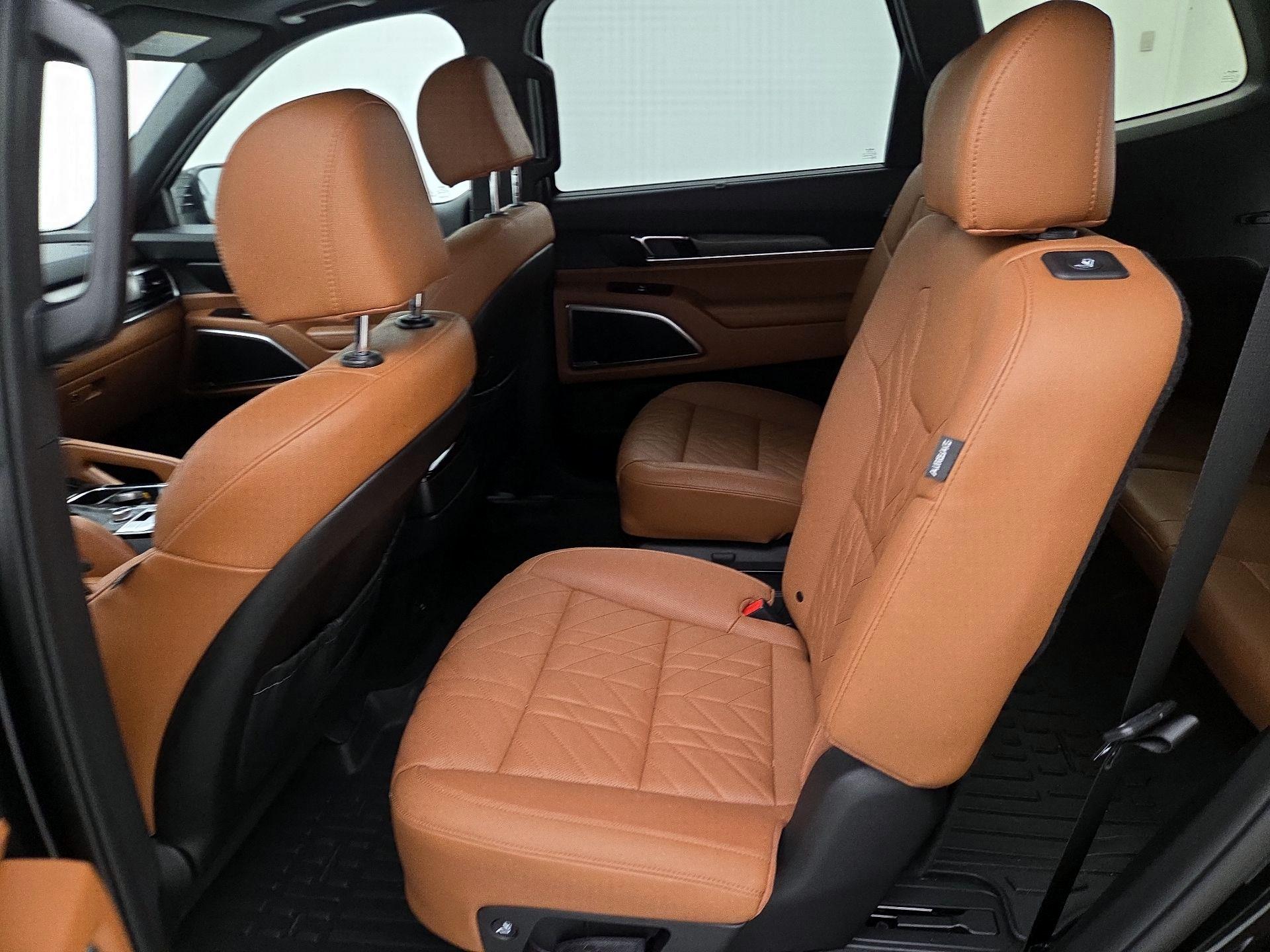 Thumbnail: 2025 Kia Telluride - 19