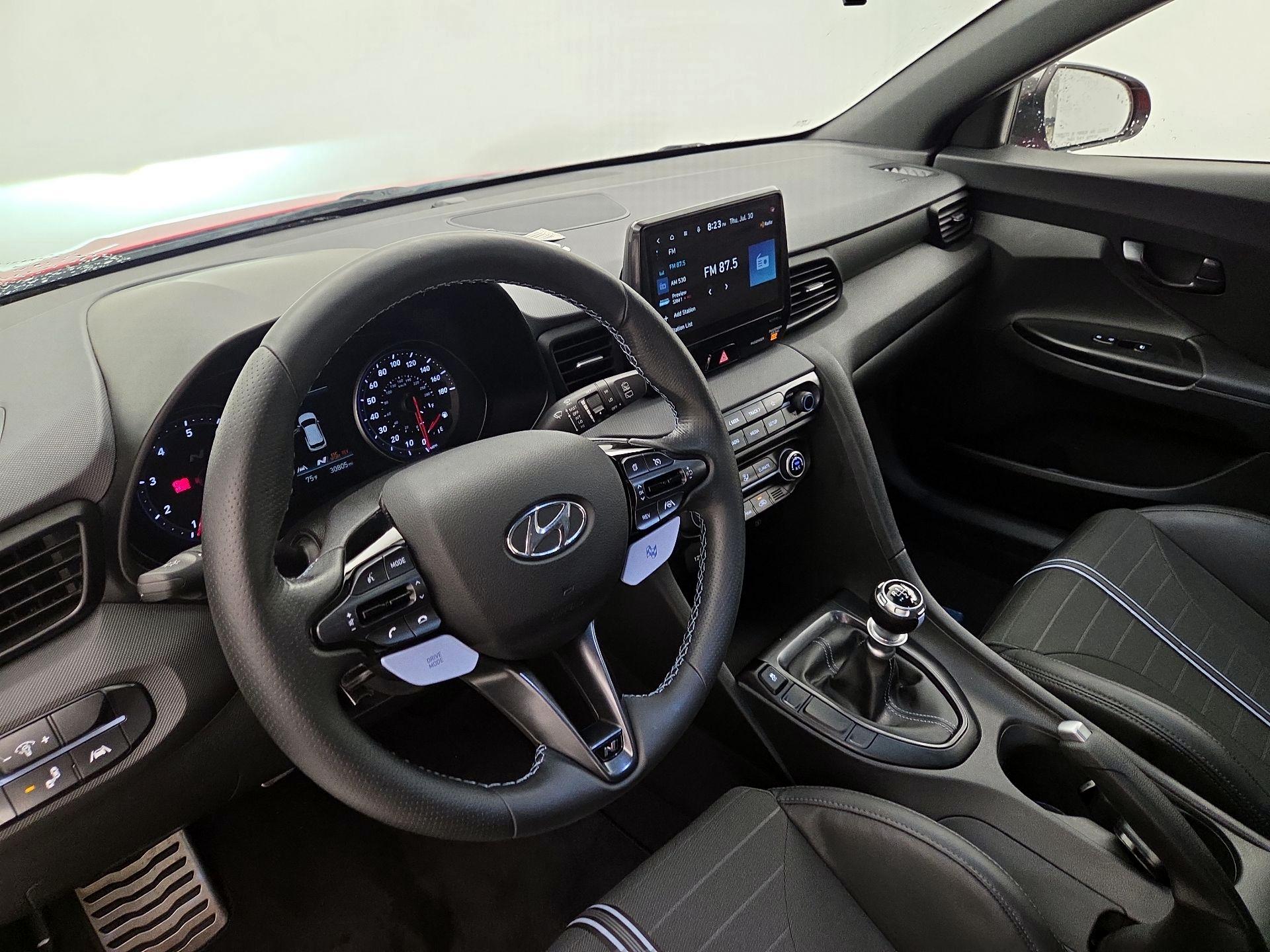 Thumbnail: 2022 Hyundai Veloster - 9