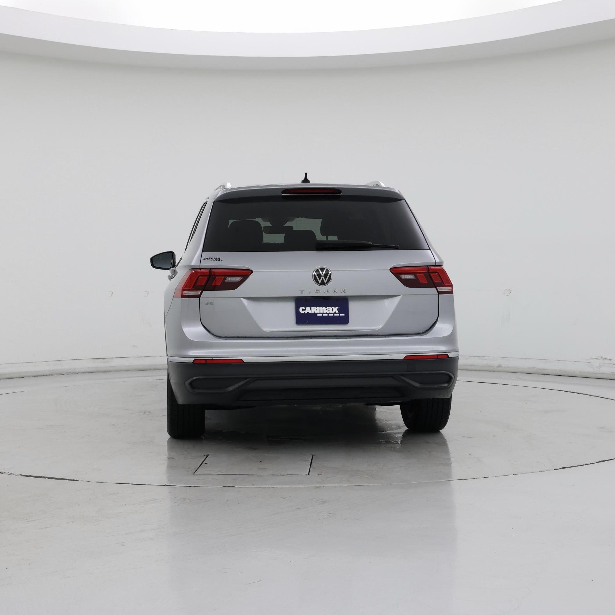 Thumbnail: 2023 Volkswagen Tiguan - 6