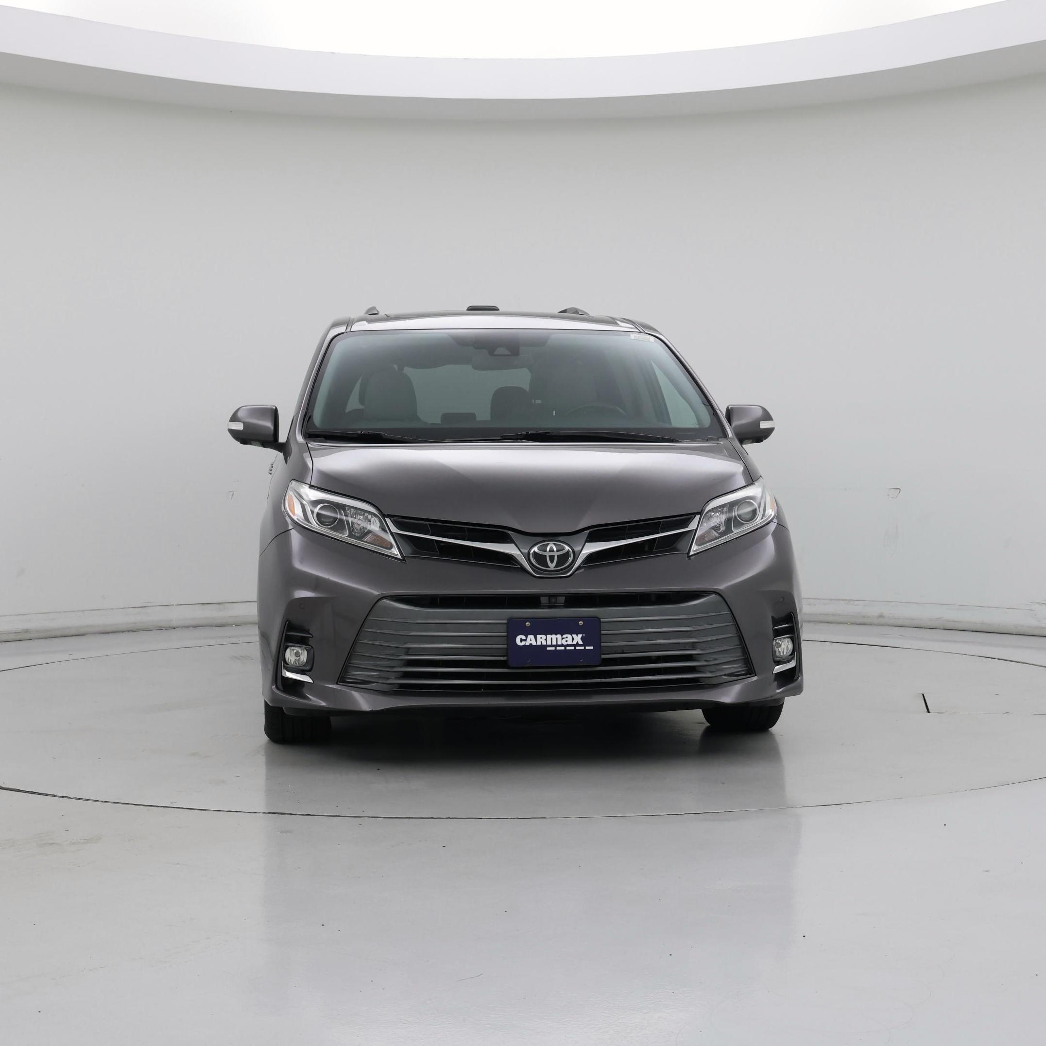 Thumbnail: 2019 Toyota Sienna - 5
