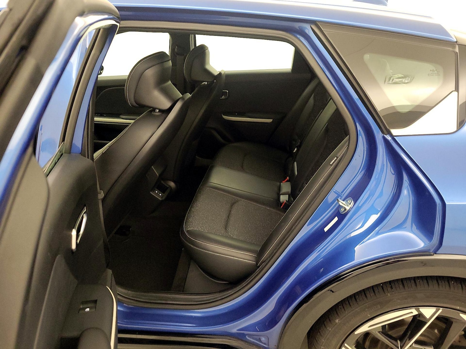 2025 Kia K4 GT-Line - Photo 21