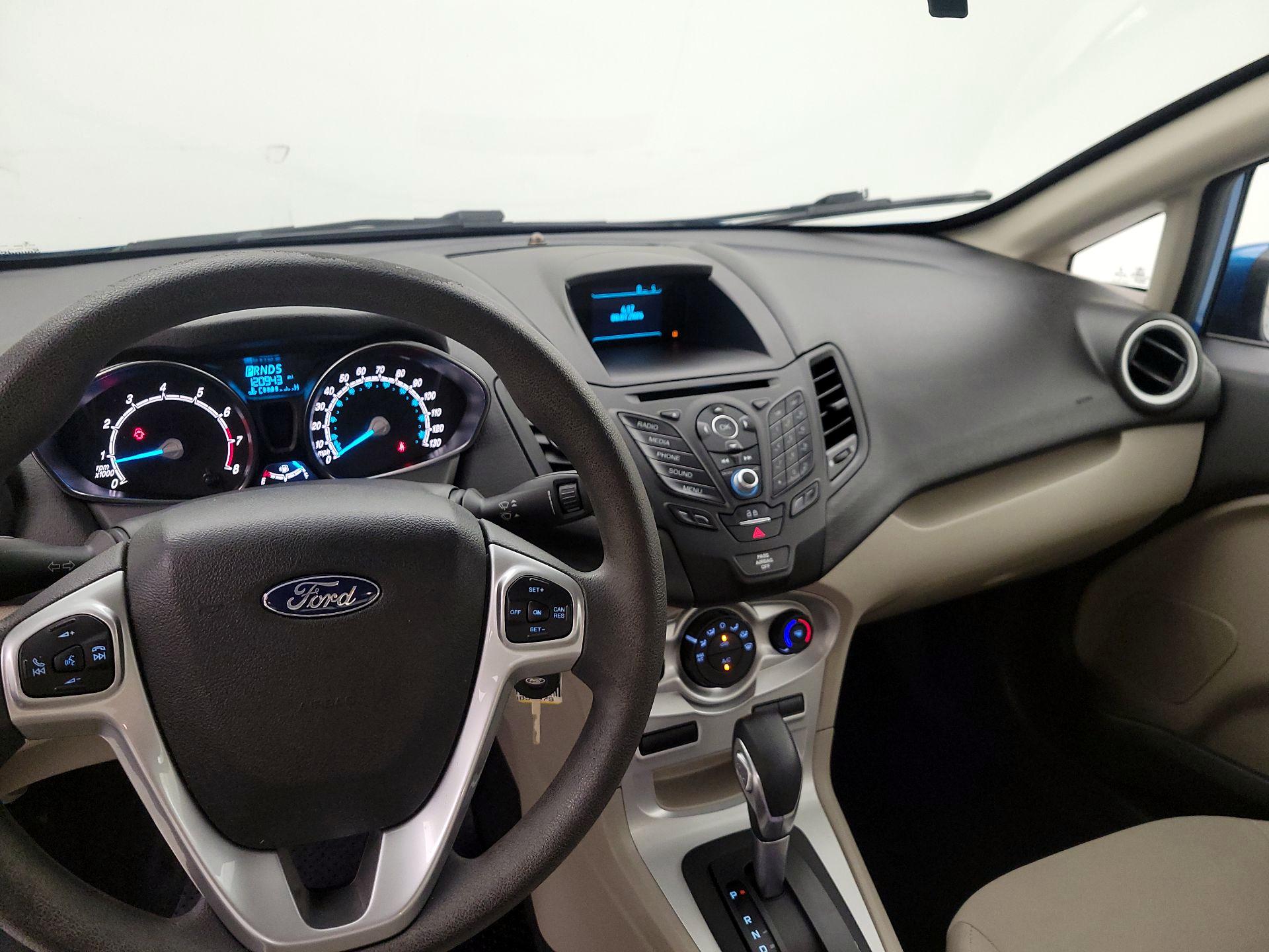 Thumbnail: 2017 Ford Fiesta - 9