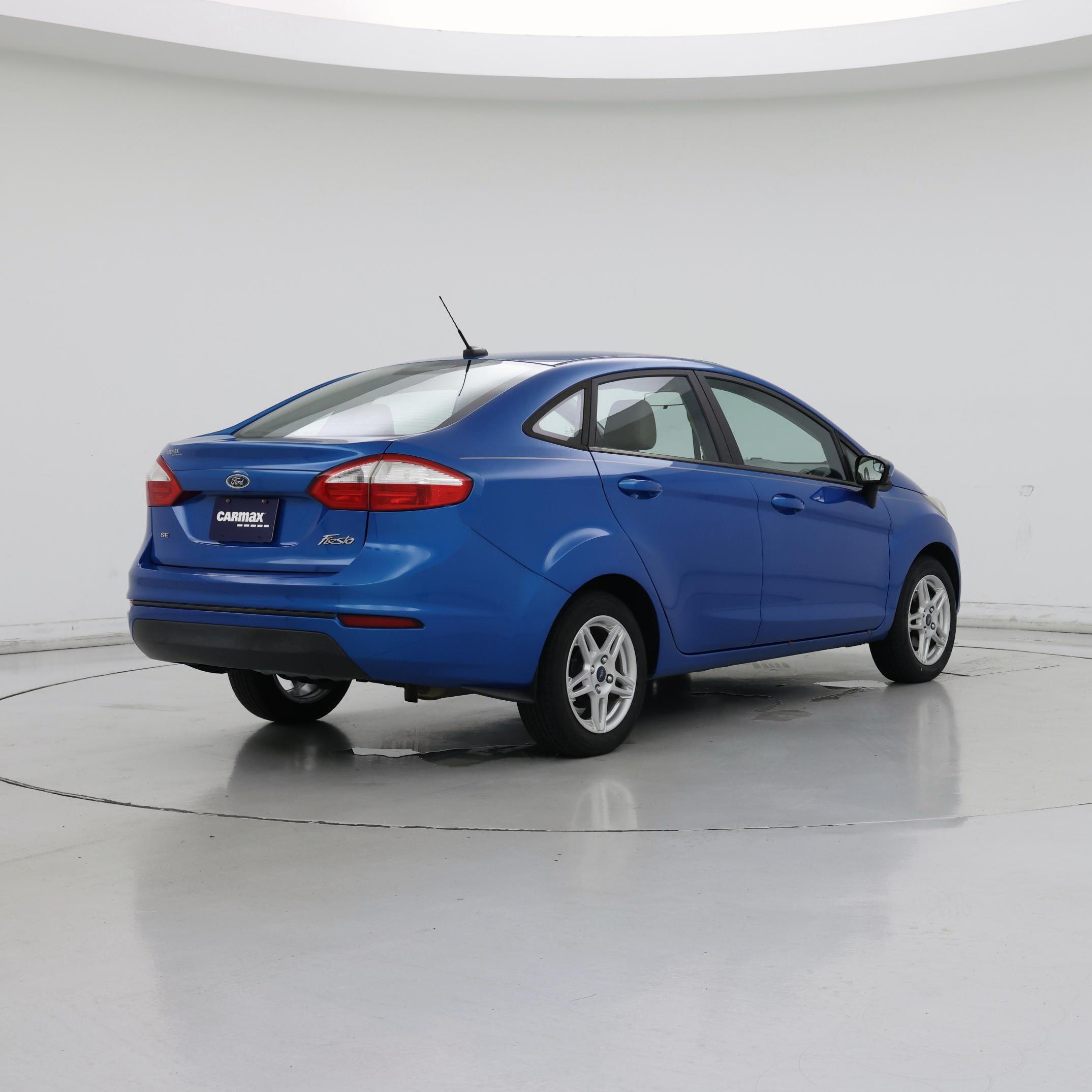 Thumbnail: 2017 Ford Fiesta - 8