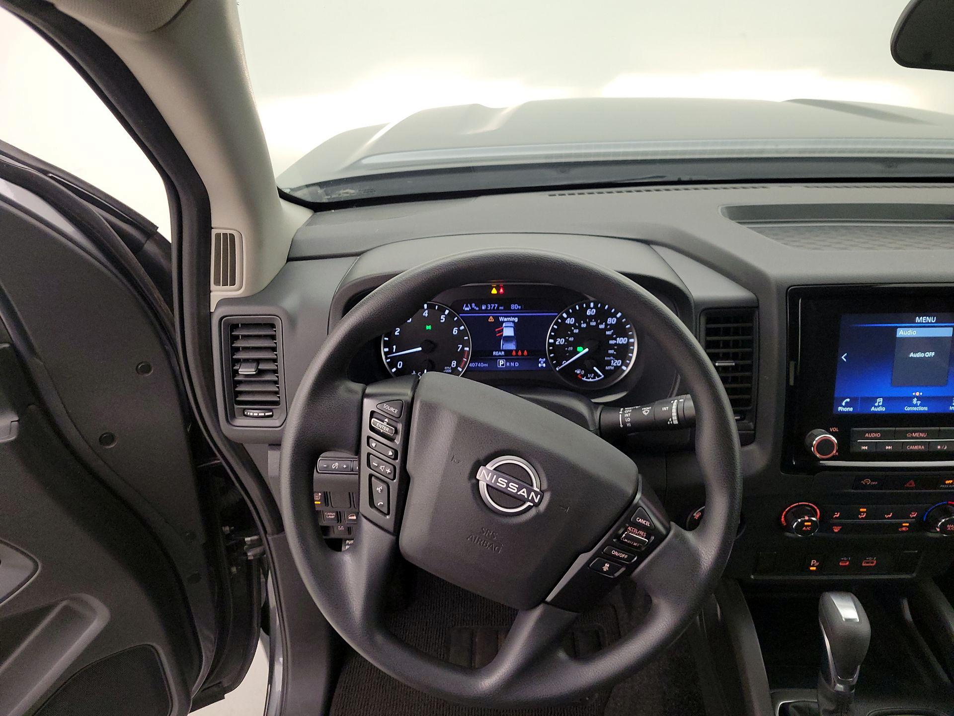 Thumbnail: 2023 Nissan Frontier - 10