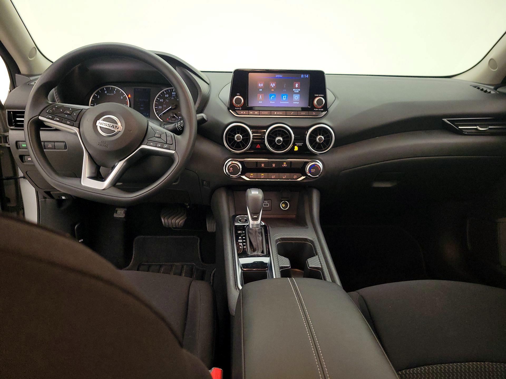 Thumbnail: 2020 Nissan Sentra - 9