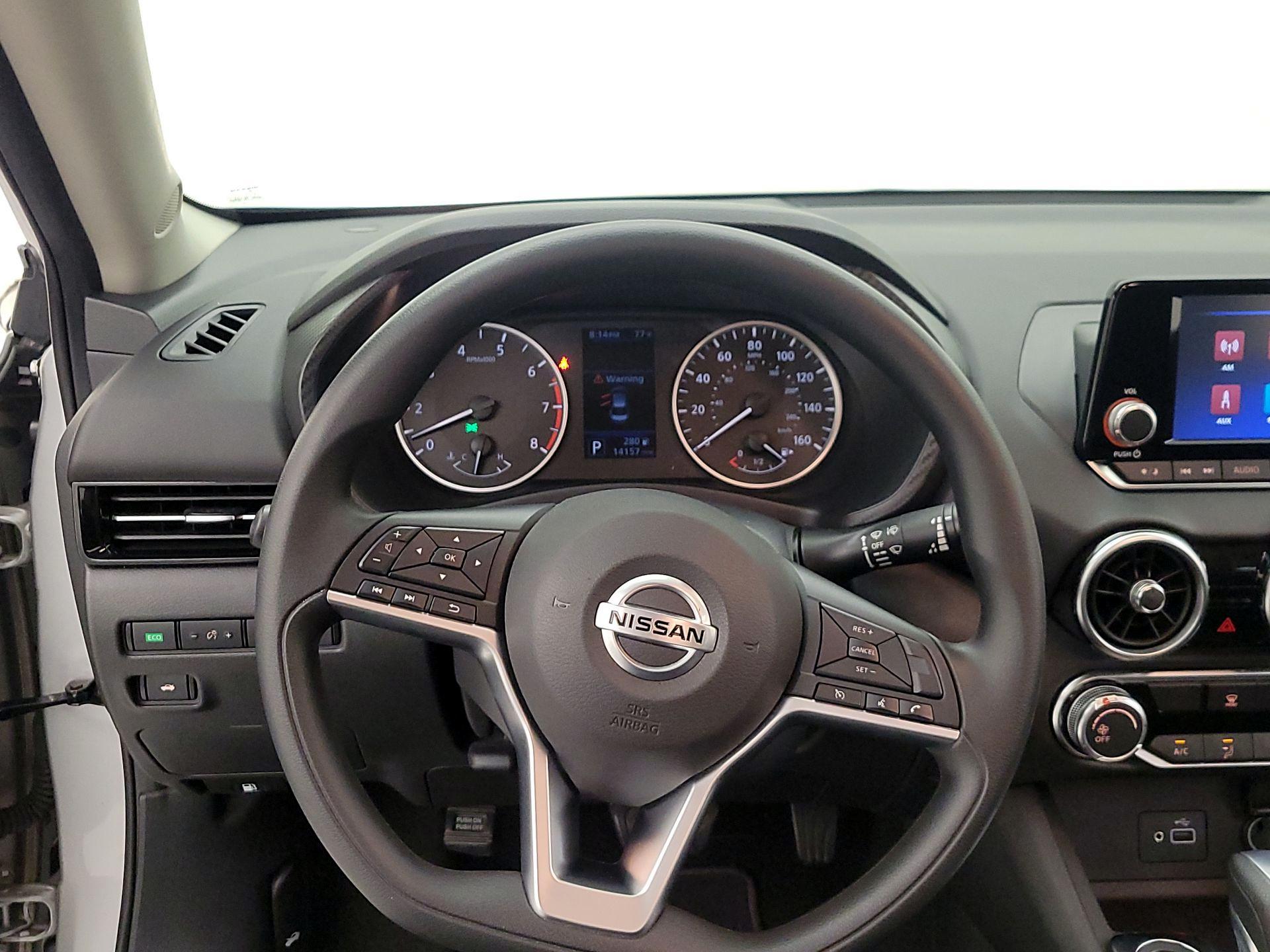 Thumbnail: 2020 Nissan Sentra - 10