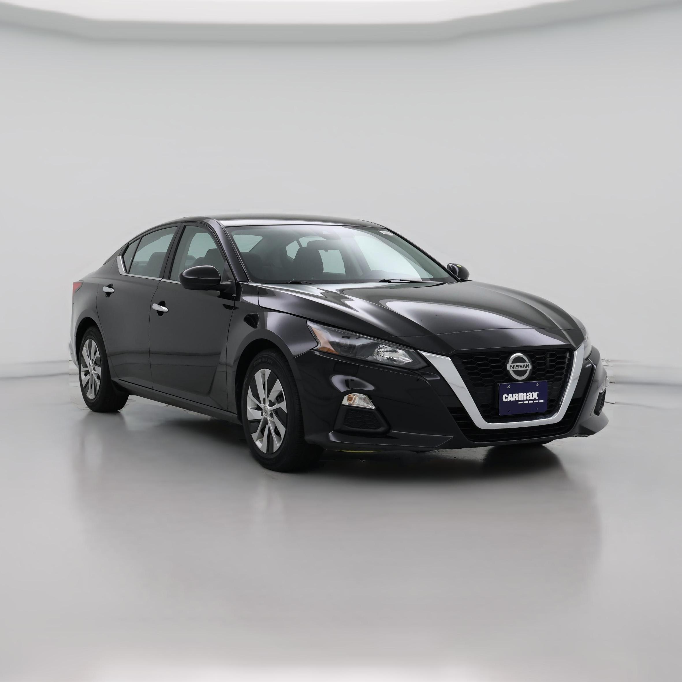 Thumbnail: 2022 Nissan Altima - 1