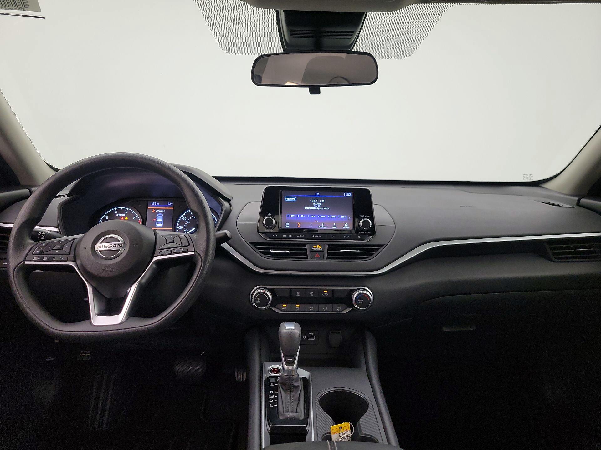 Thumbnail: 2022 Nissan Altima - 9
